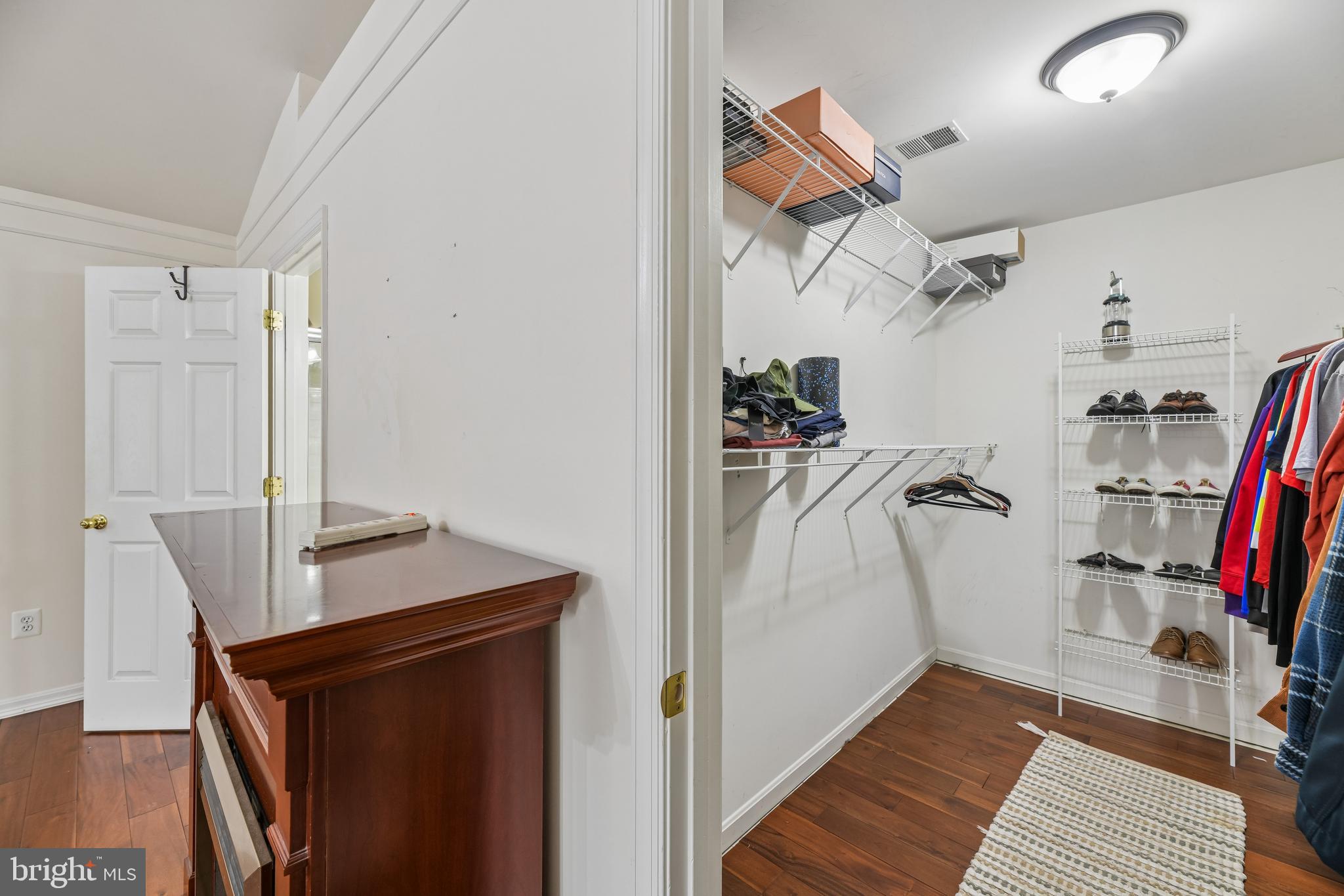 COVINGTON - Residential
