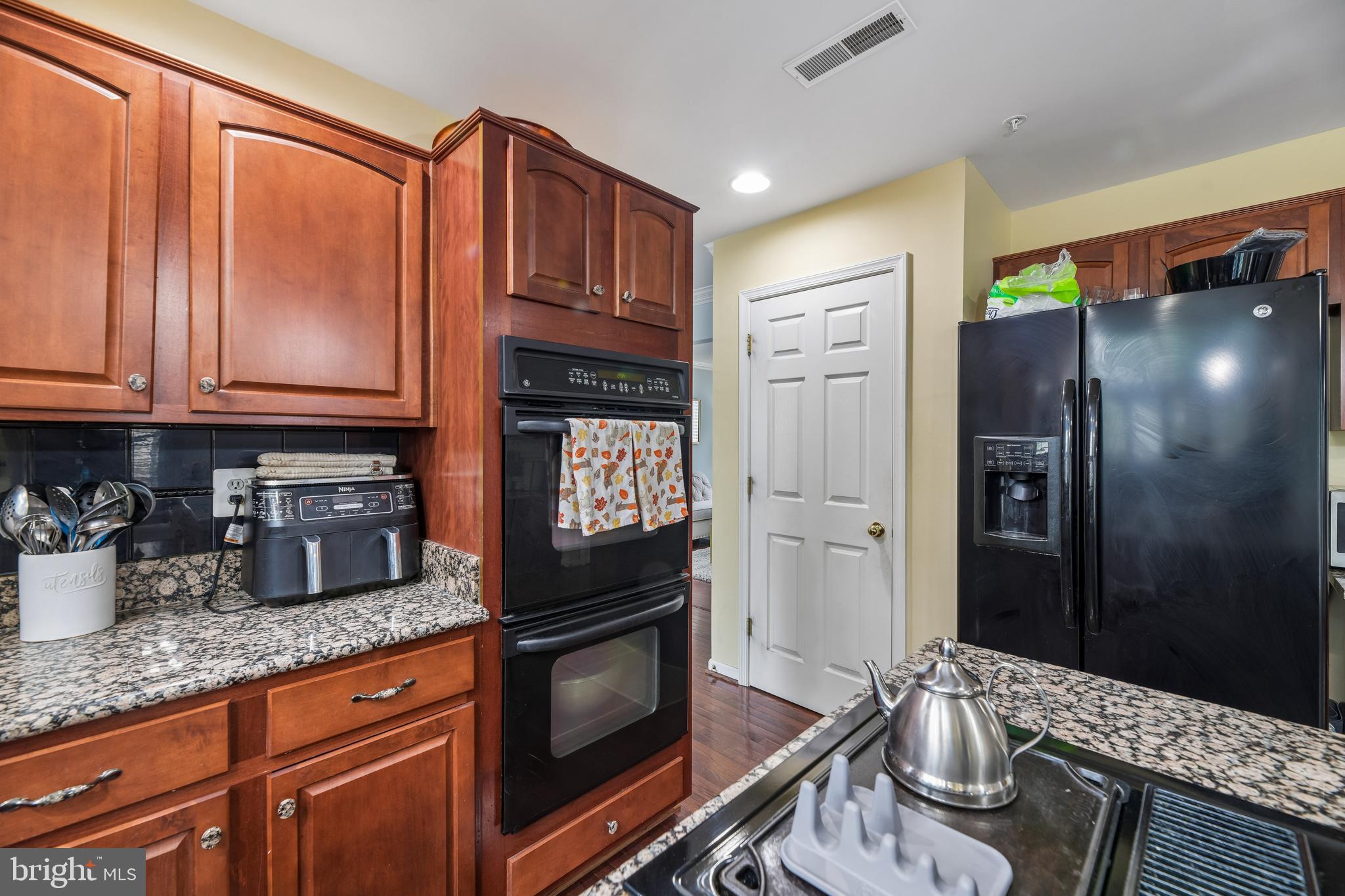 COVINGTON - Residential