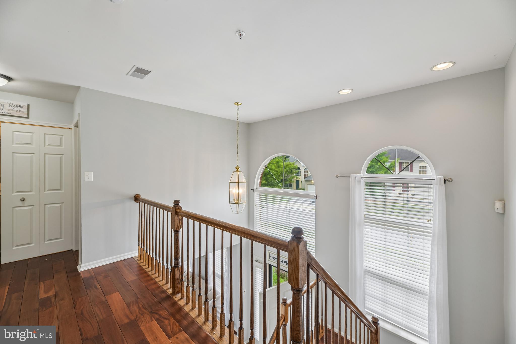 COVINGTON - Residential