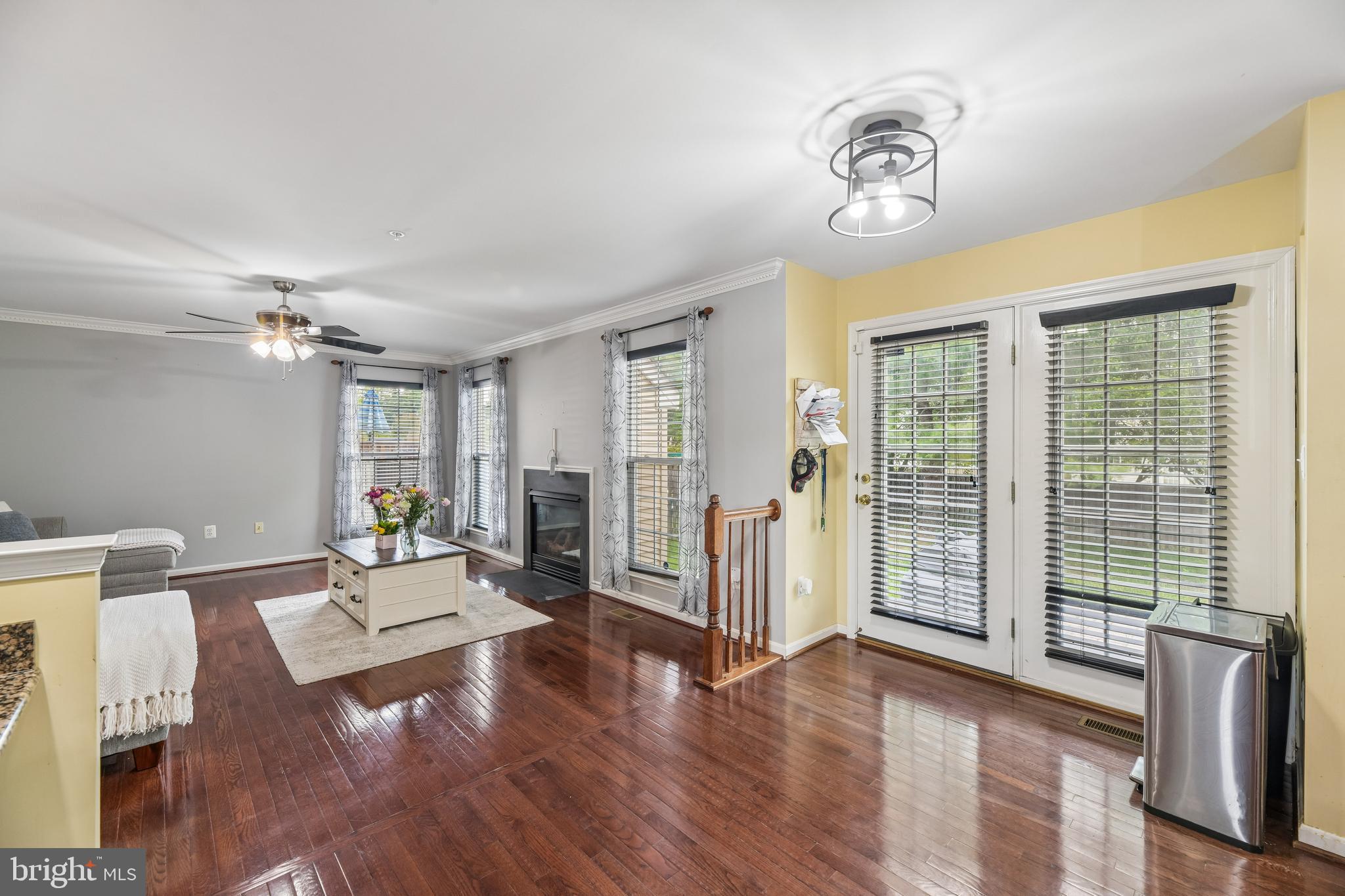 COVINGTON - Residential