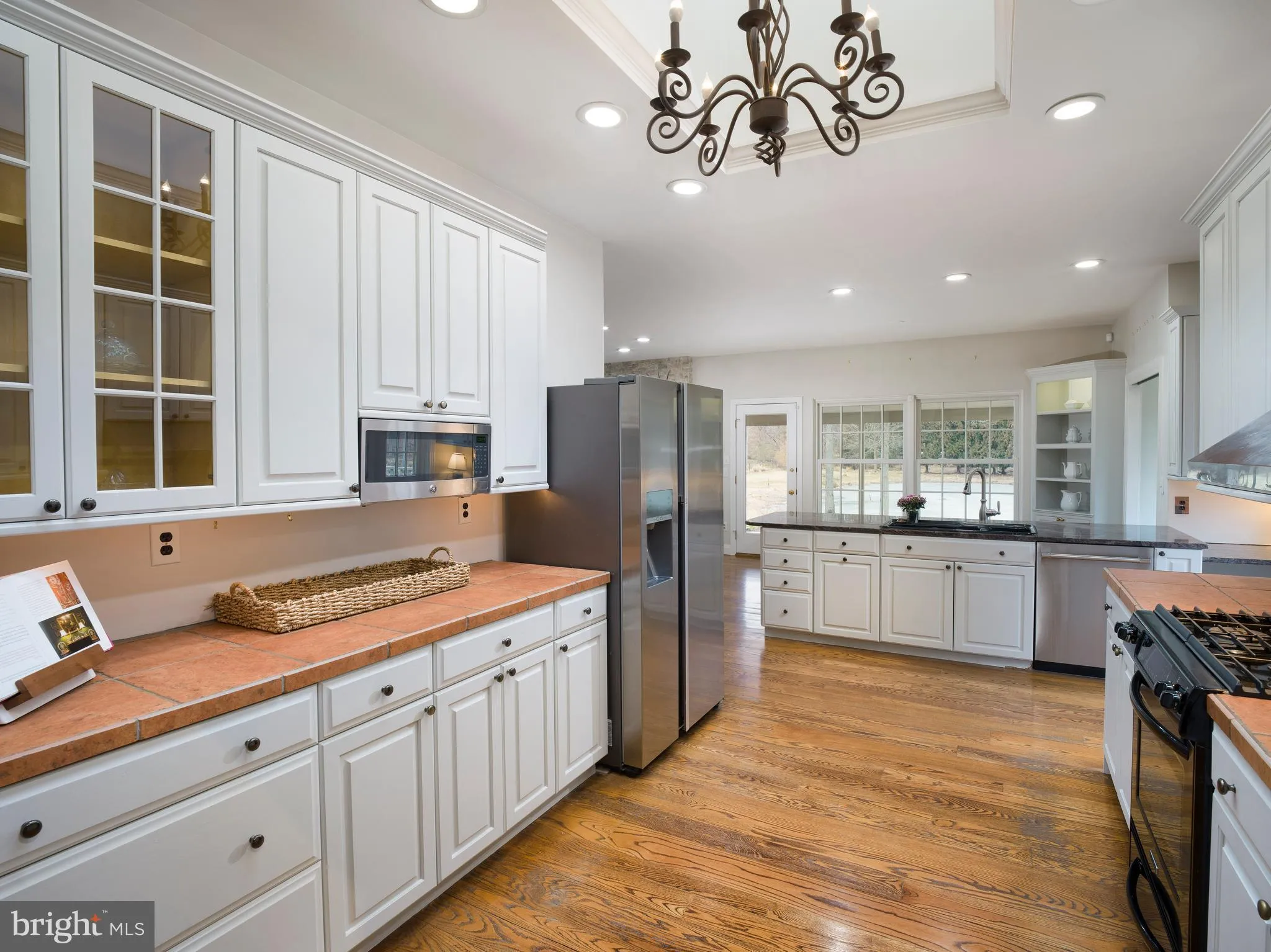 Malvern, Pennsylvania 19355, United States, 4 Bedrooms Bedrooms, ,4 BathroomsBathrooms,Residential,Contingent,85625