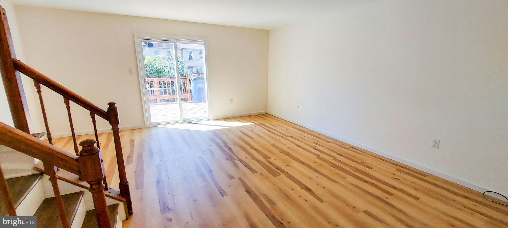 14303 BEAKER COURT