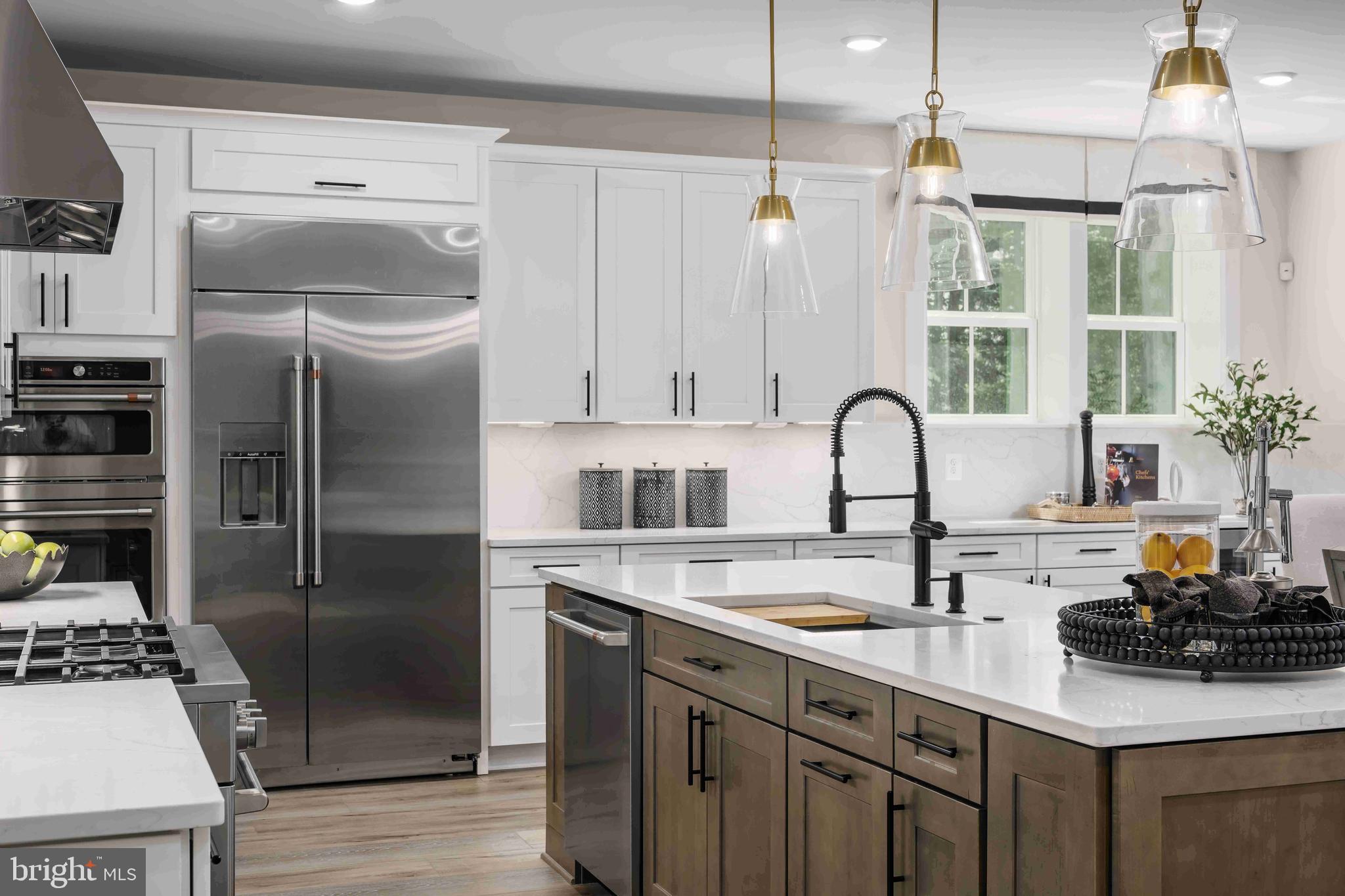 TWO RIVERS - Residential