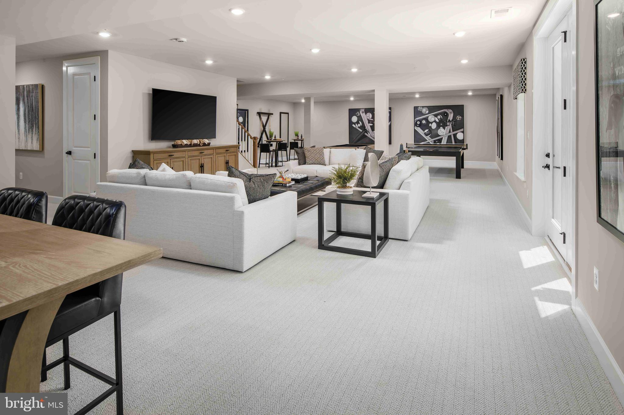 TWO RIVERS - Residential