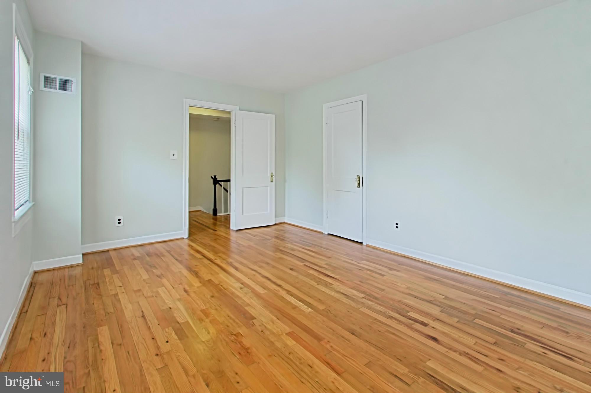 ARLINGTON VILLAGE - Residential