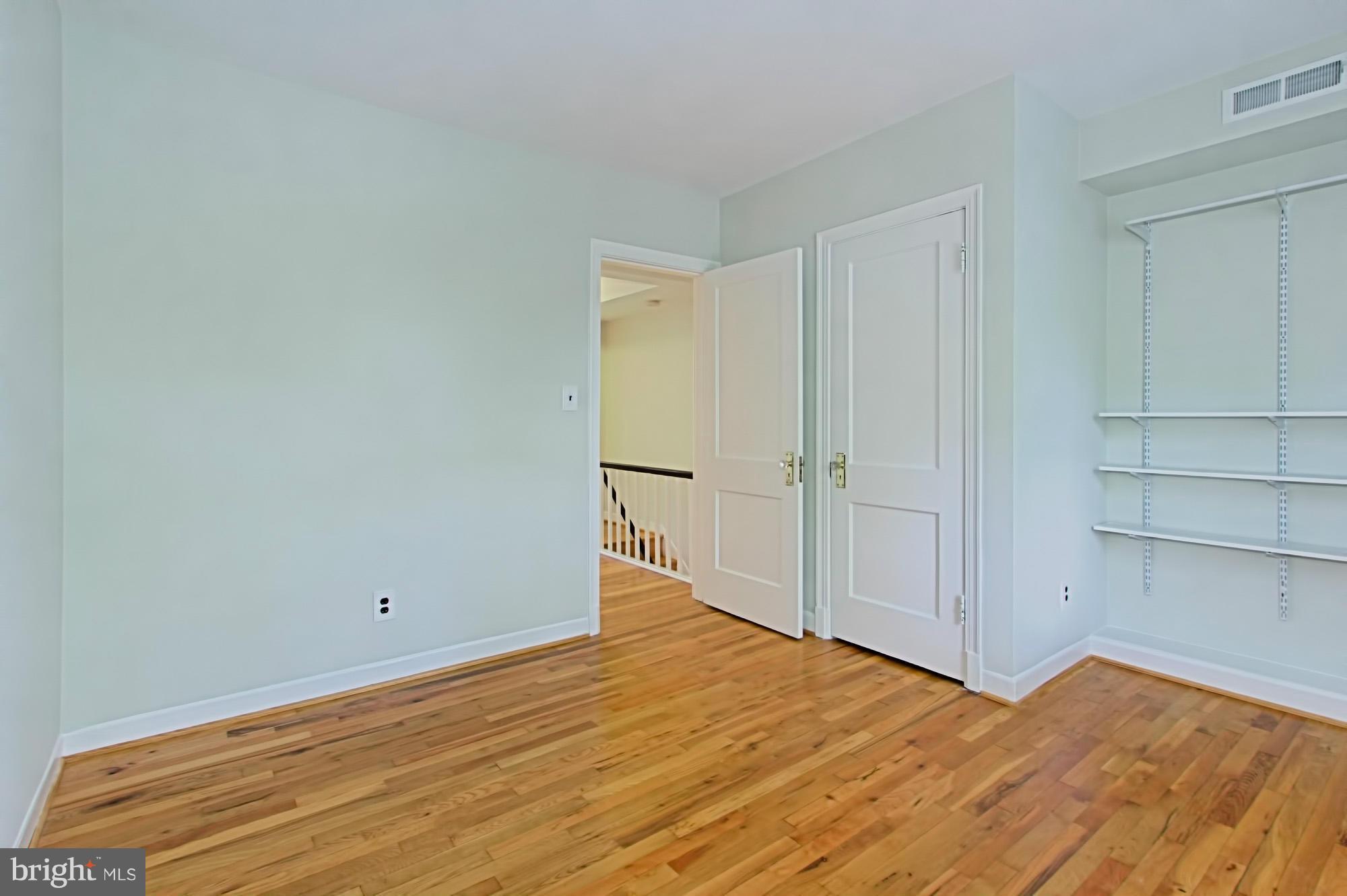 ARLINGTON VILLAGE - Residential