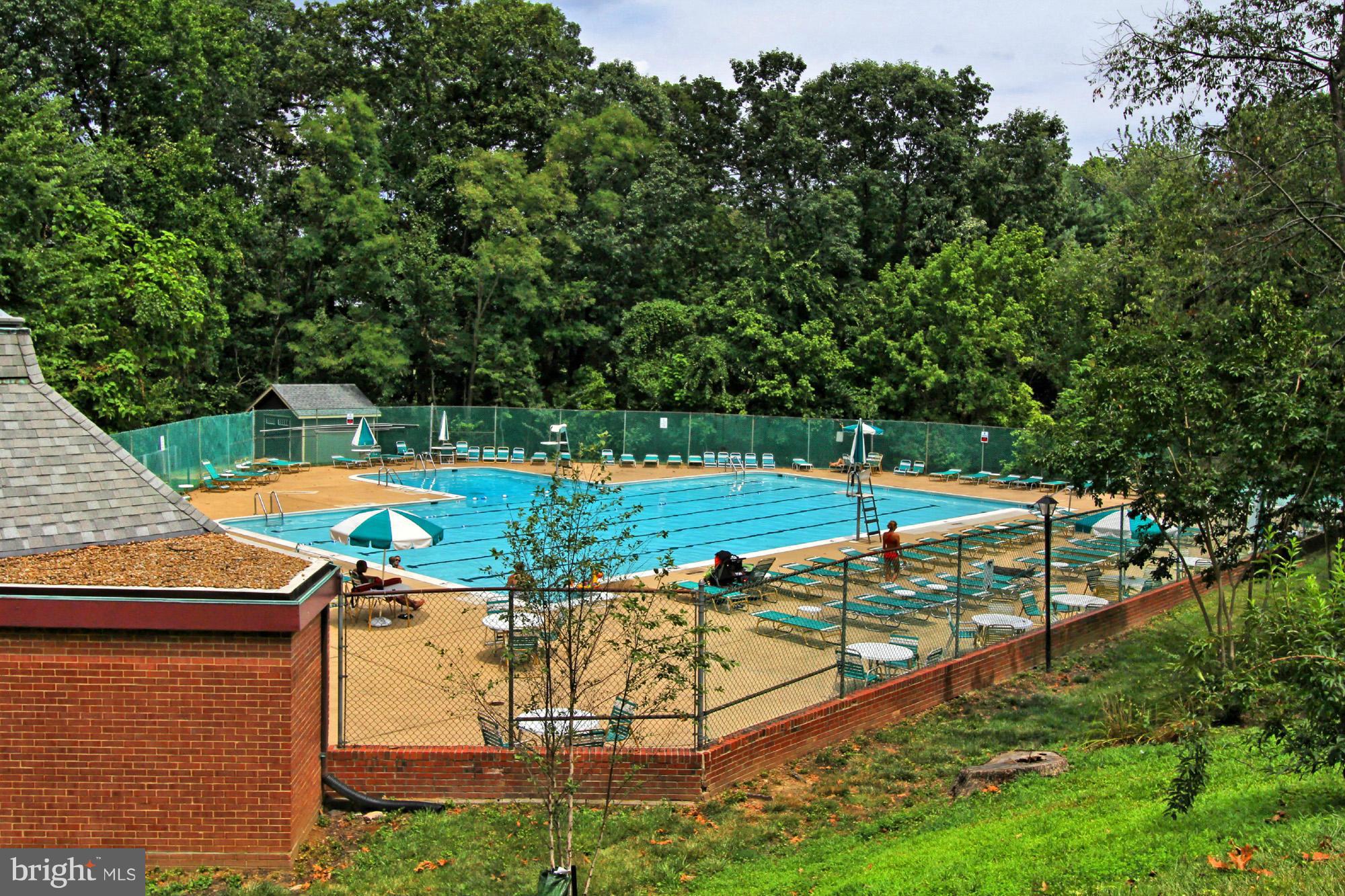 ARLINGTON VILLAGE - Residential