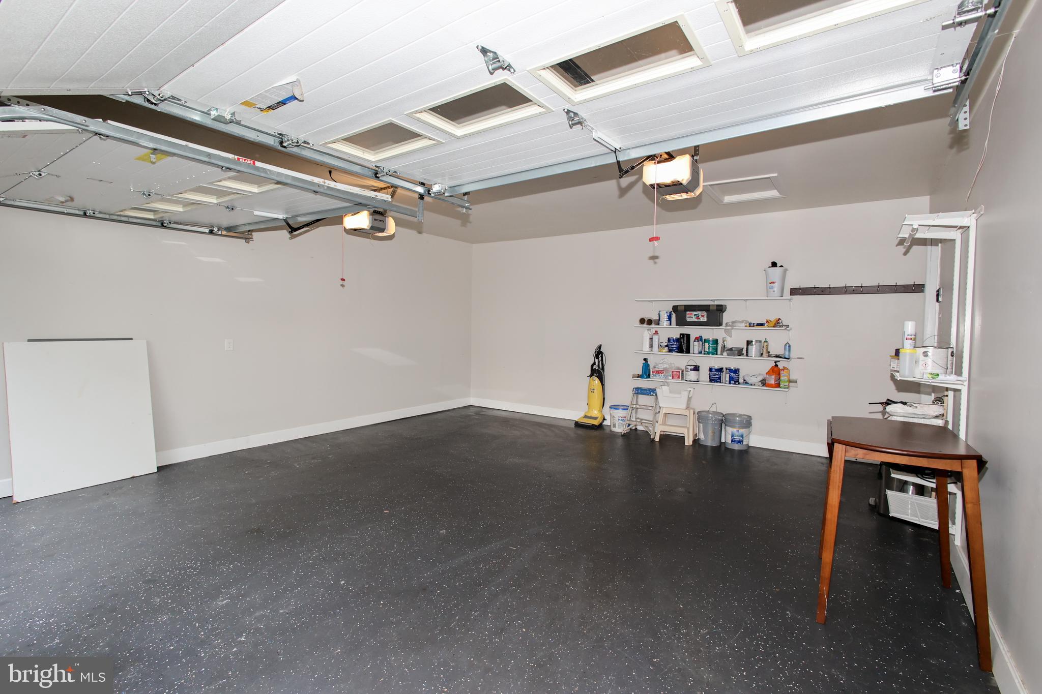 TIMBERLAKE ESTATES SOUTH - Residential