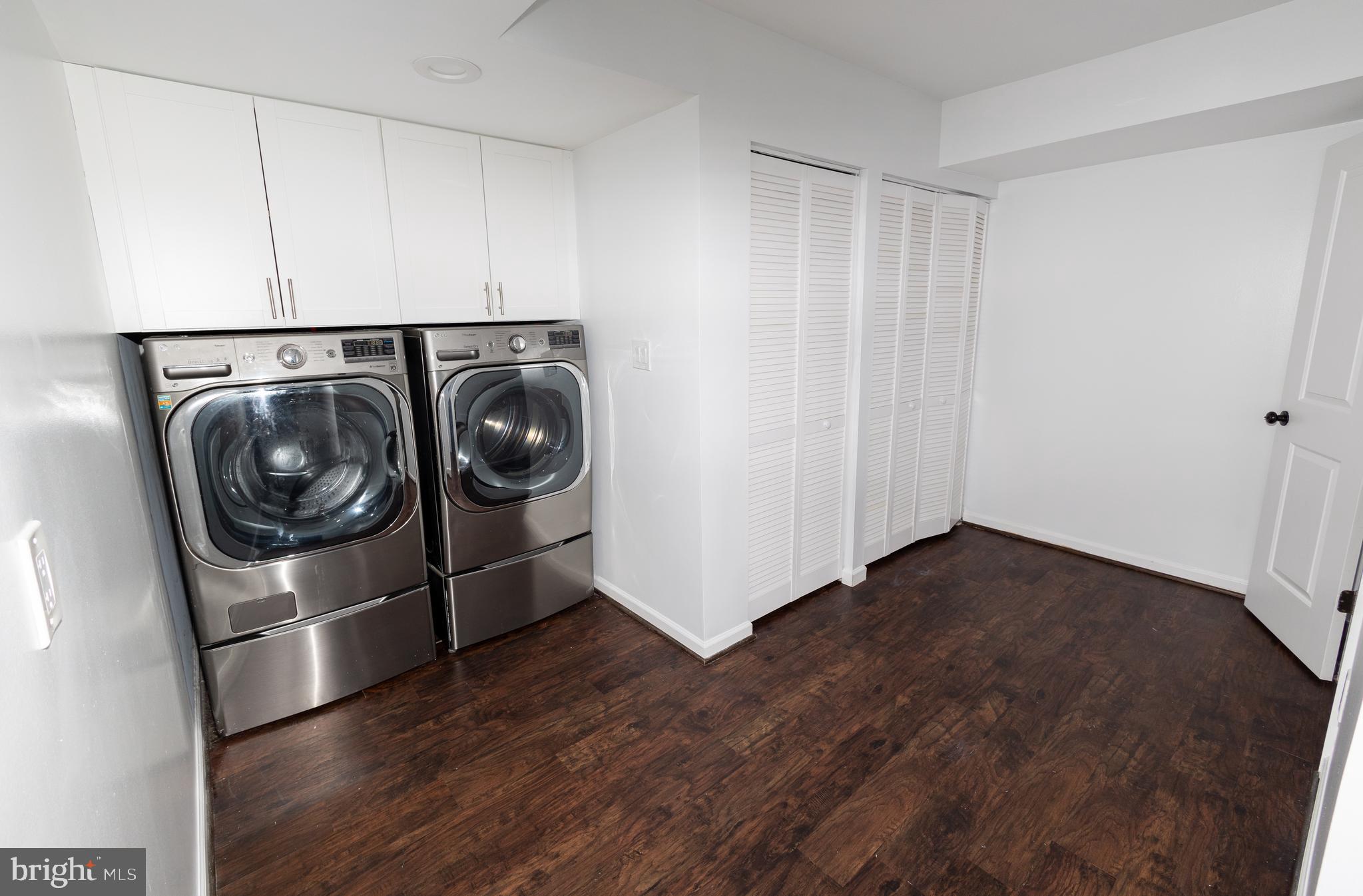 TIMBERLAKE ESTATES SOUTH - Residential