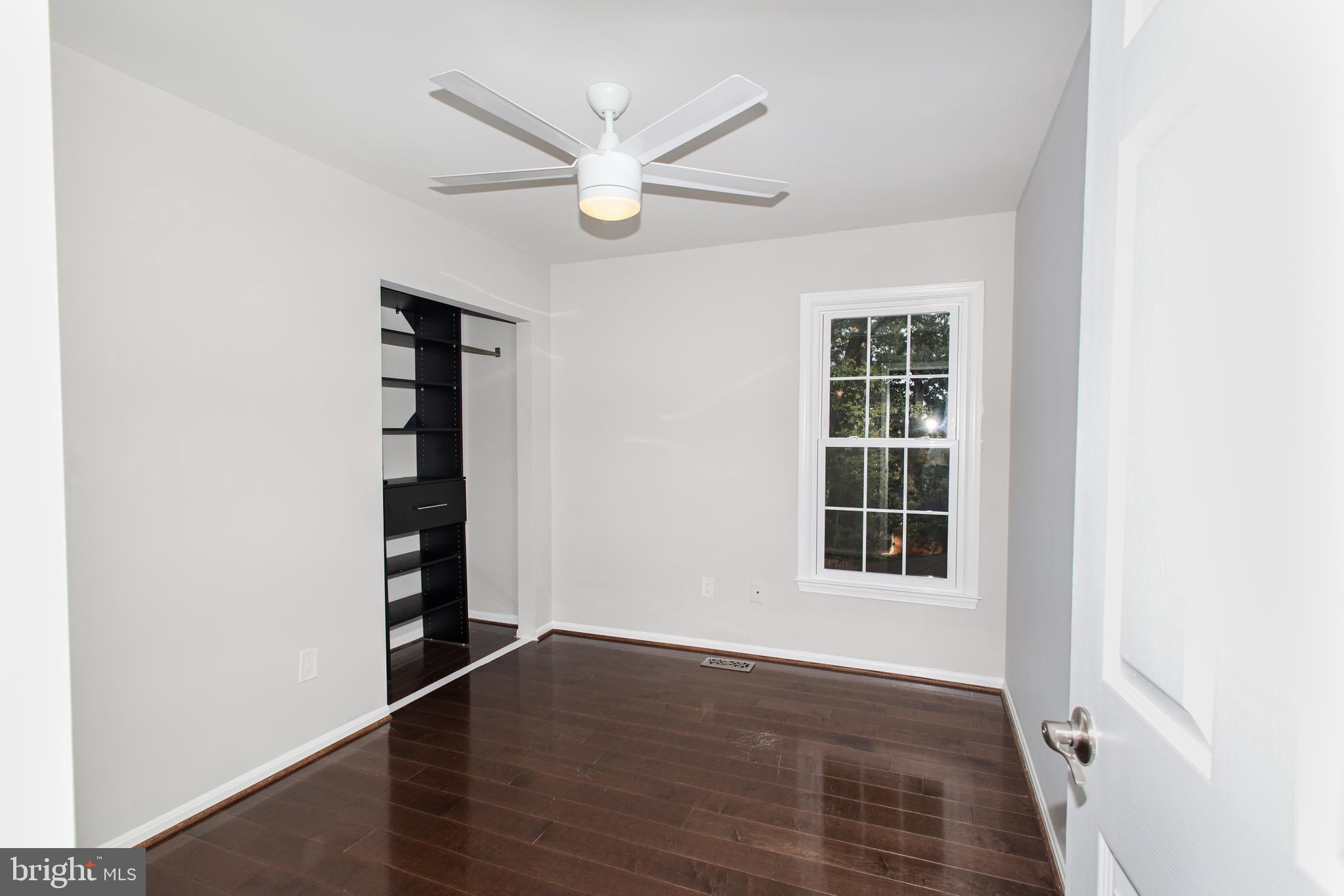 TIMBERLAKE ESTATES SOUTH - Residential