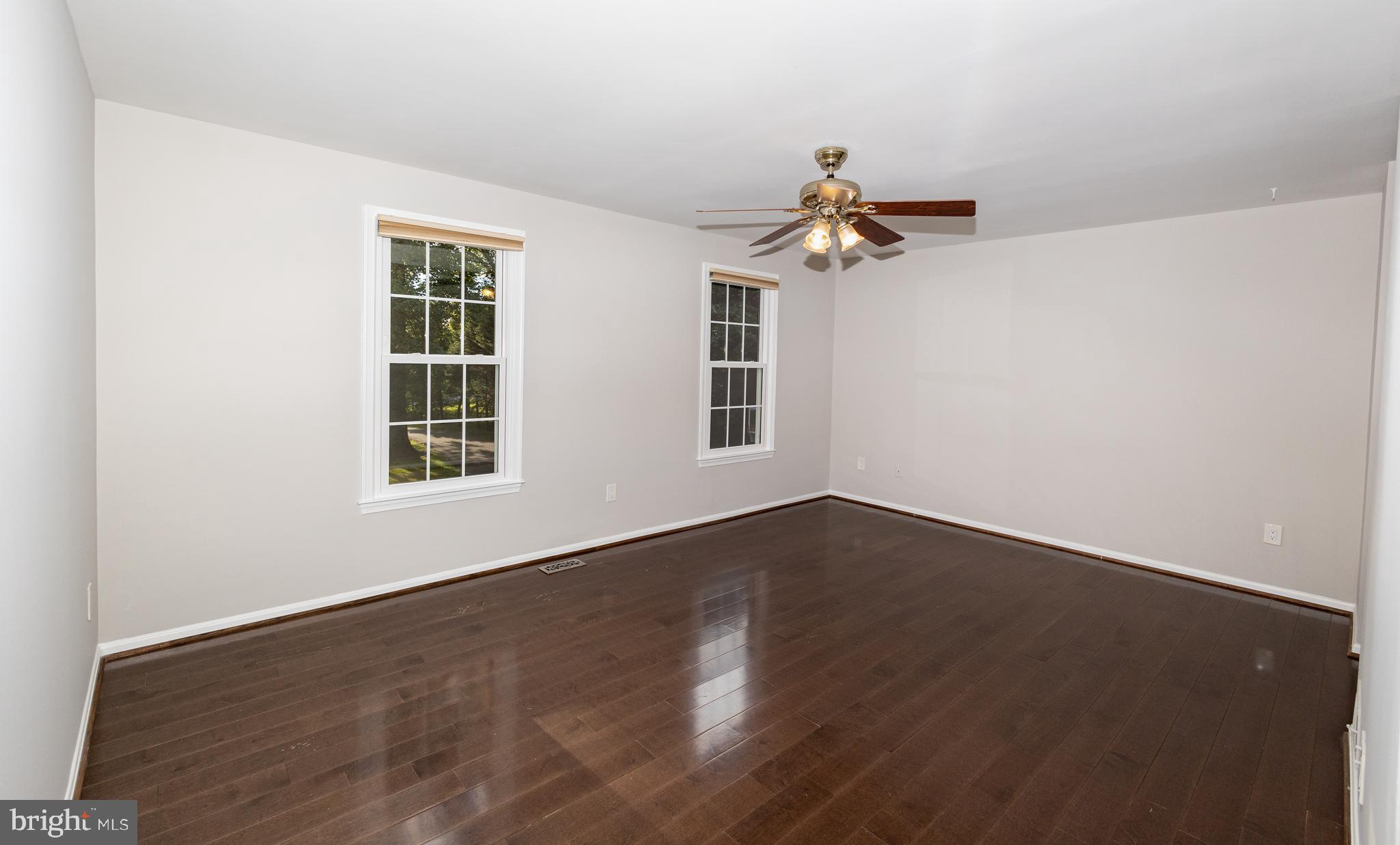 TIMBERLAKE ESTATES SOUTH - Residential