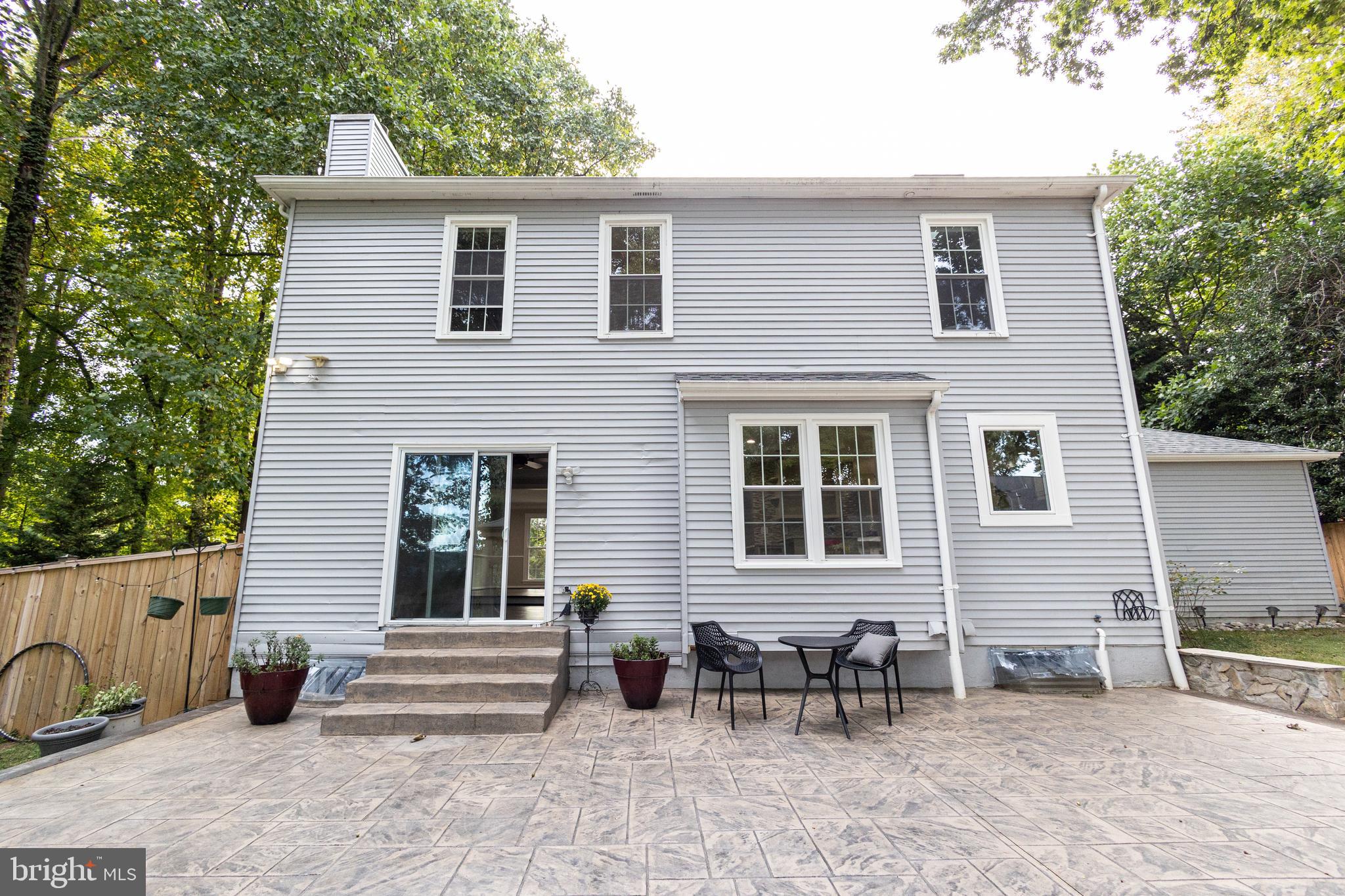 TIMBERLAKE ESTATES SOUTH - Residential