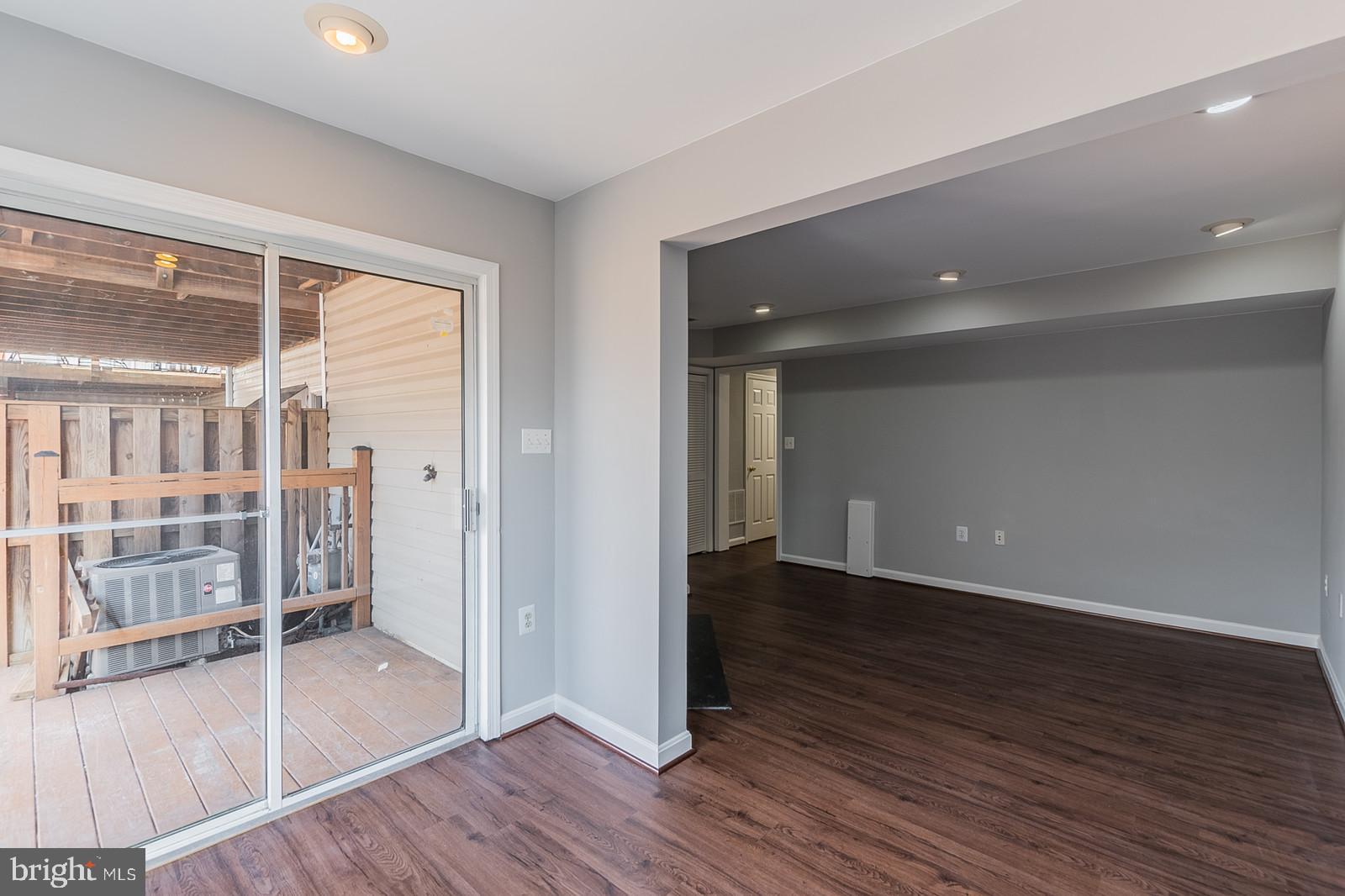 SYCAMORE HILL - Residential