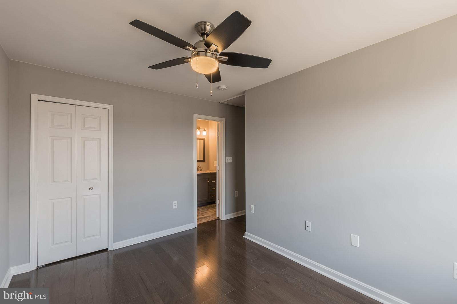 SYCAMORE HILL - Residential