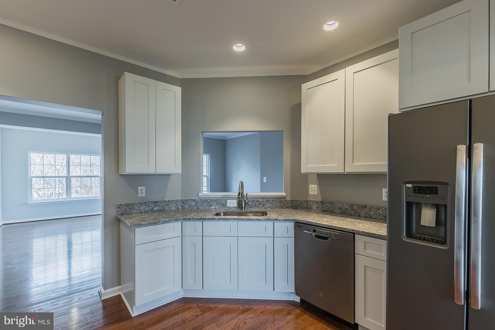 SYCAMORE HILL - Residential