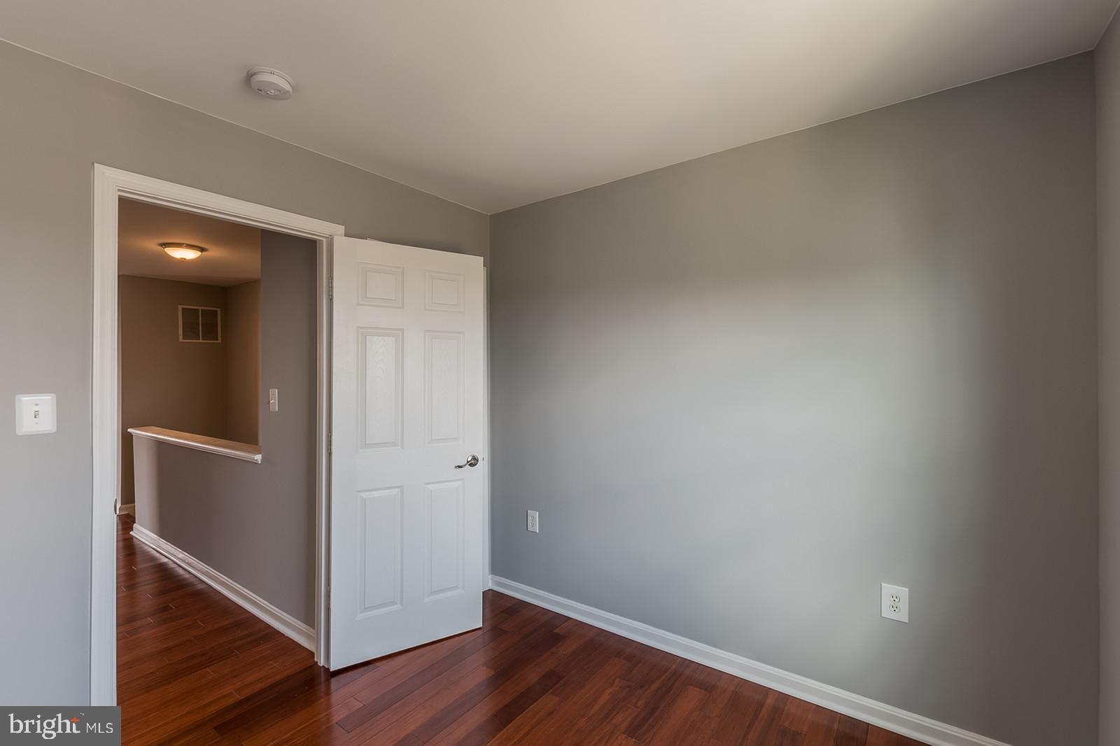 SYCAMORE HILL - Residential