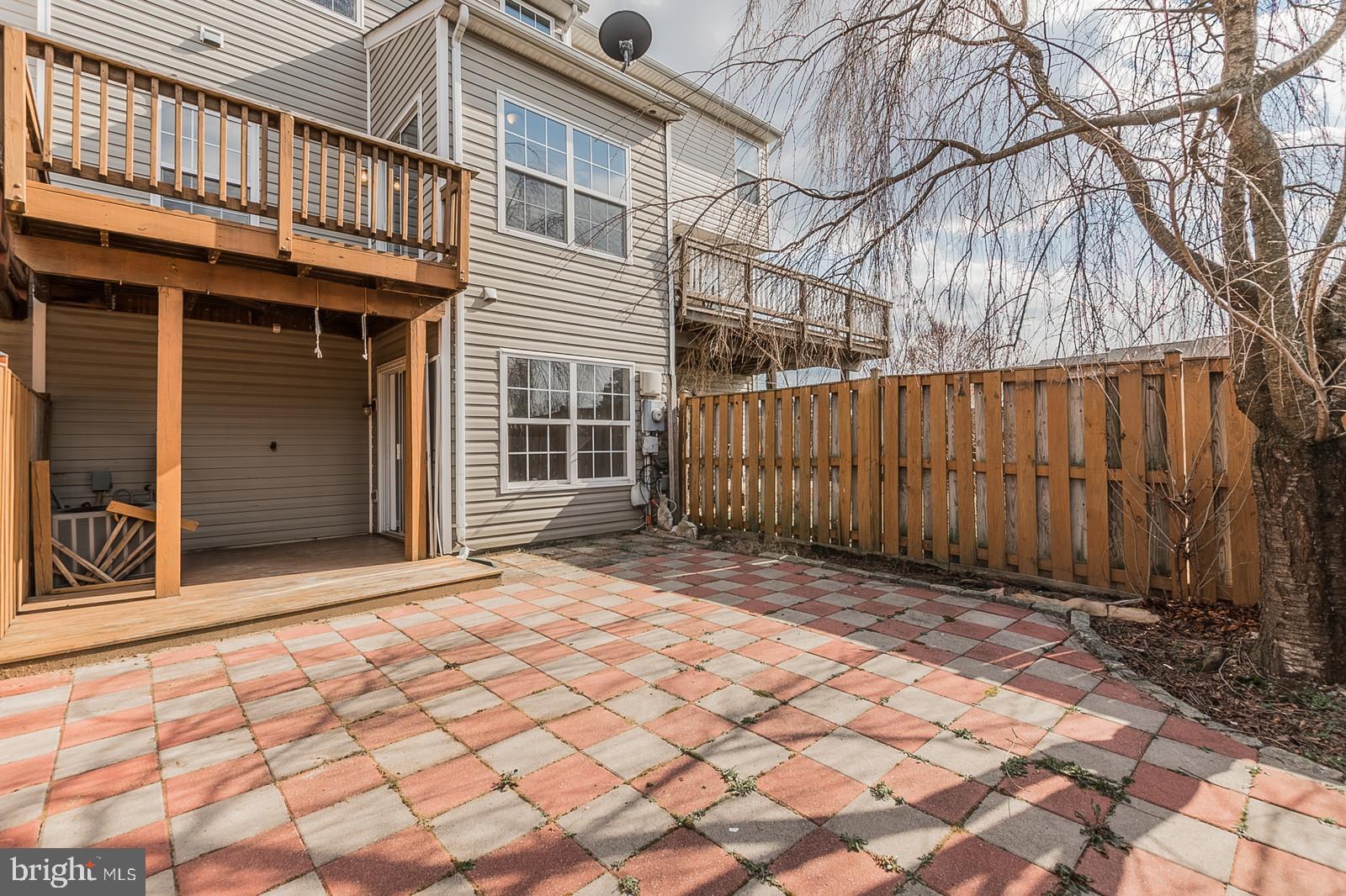 SYCAMORE HILL - Residential