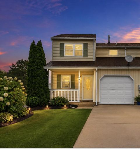 Townhouse For Sale - 505 Blackbird Drive<br/> New Castle County, BEAR, DE 19701