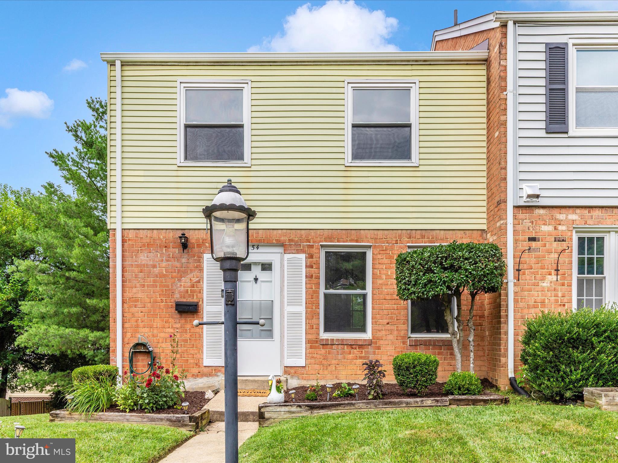 54 ORCHARD DRIVE