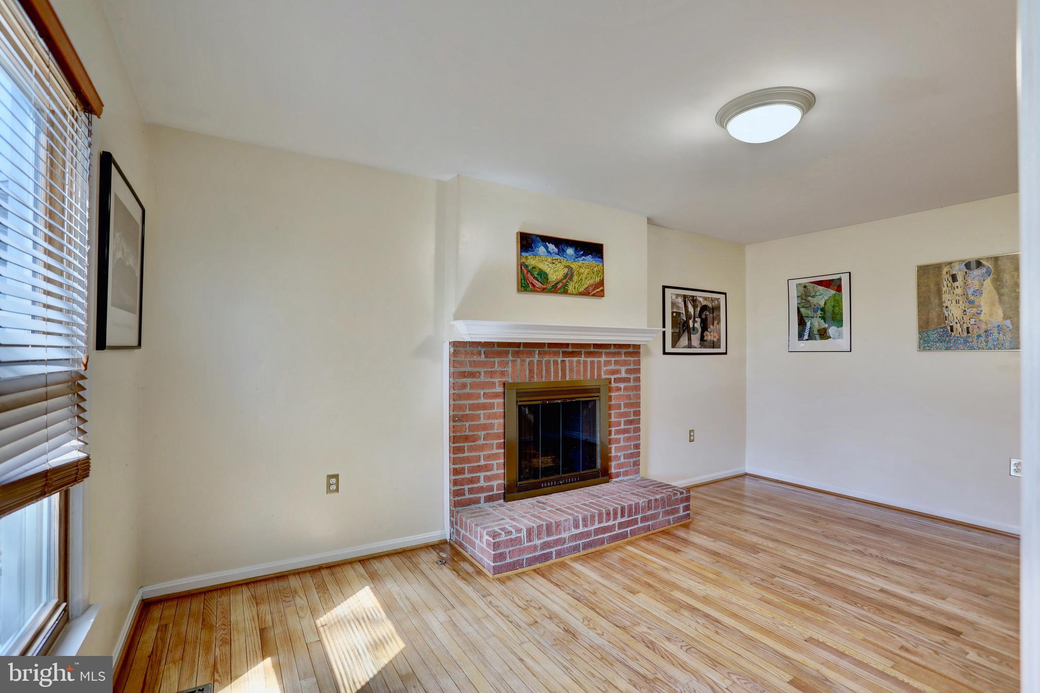 CARDINAL GLEN - Residential