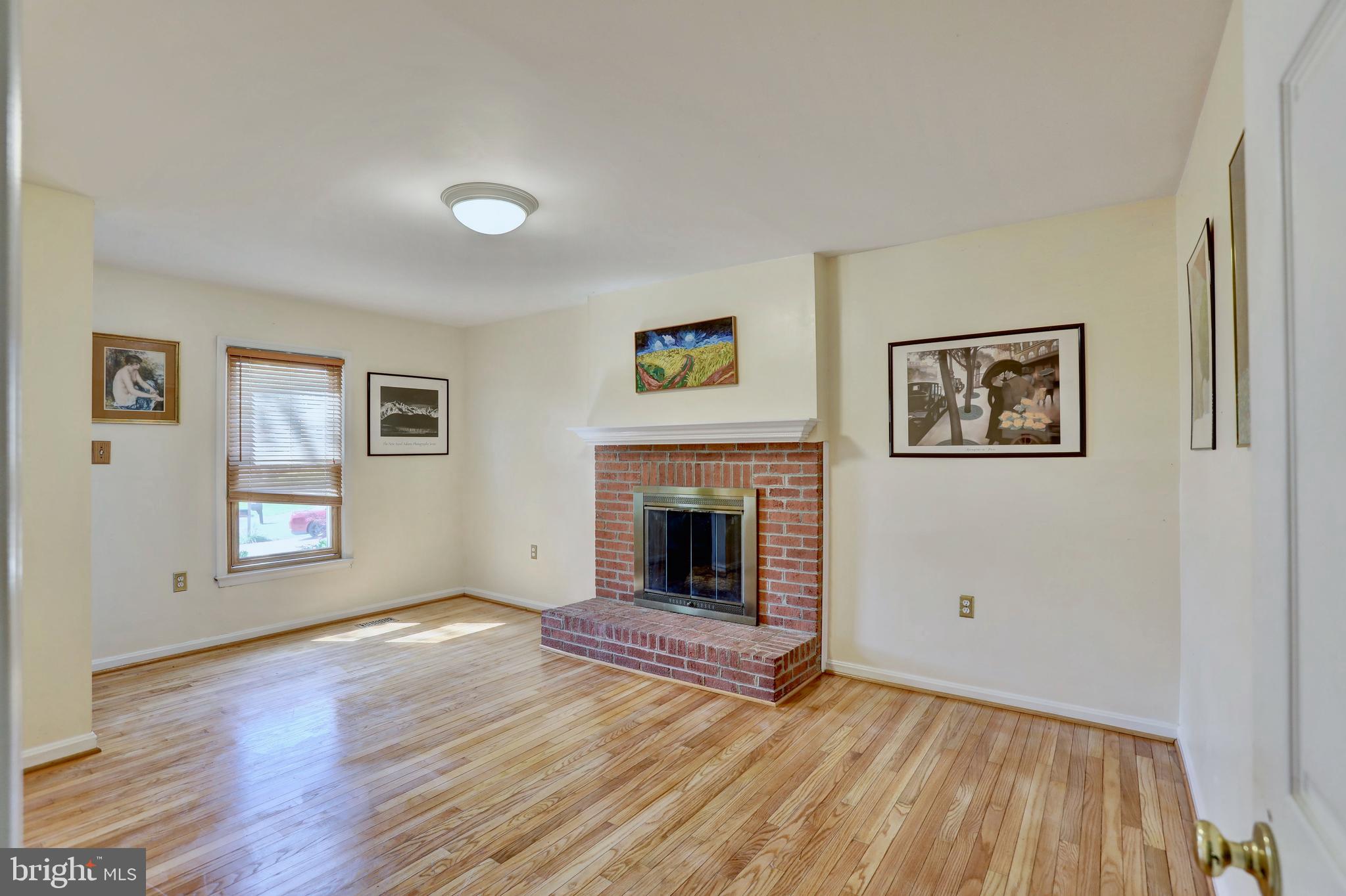 CARDINAL GLEN - Residential