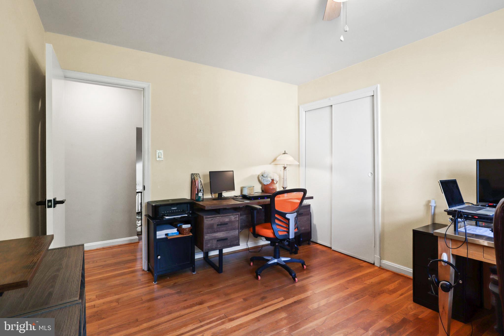 NEW ALEXANDRIA - Residential