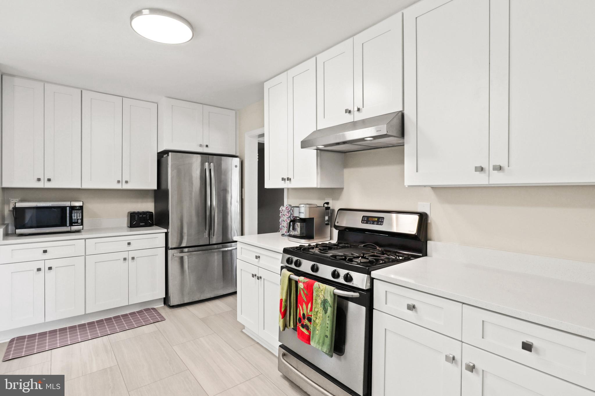 NEW ALEXANDRIA - Residential