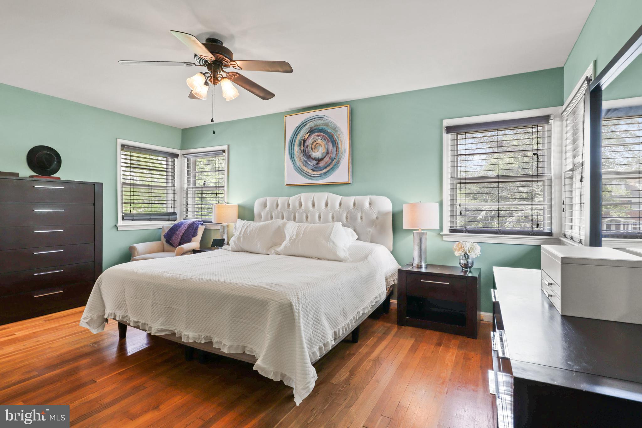 NEW ALEXANDRIA - Residential