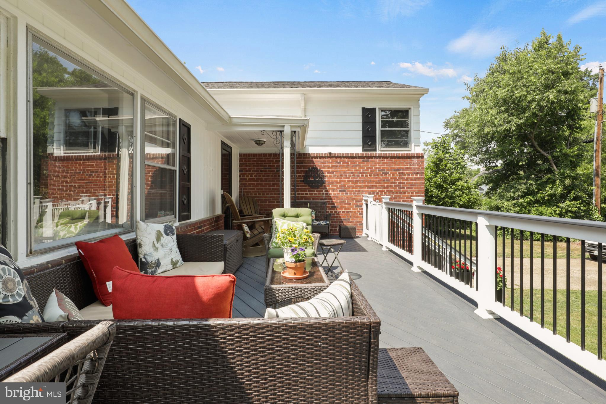 NEW ALEXANDRIA - Residential