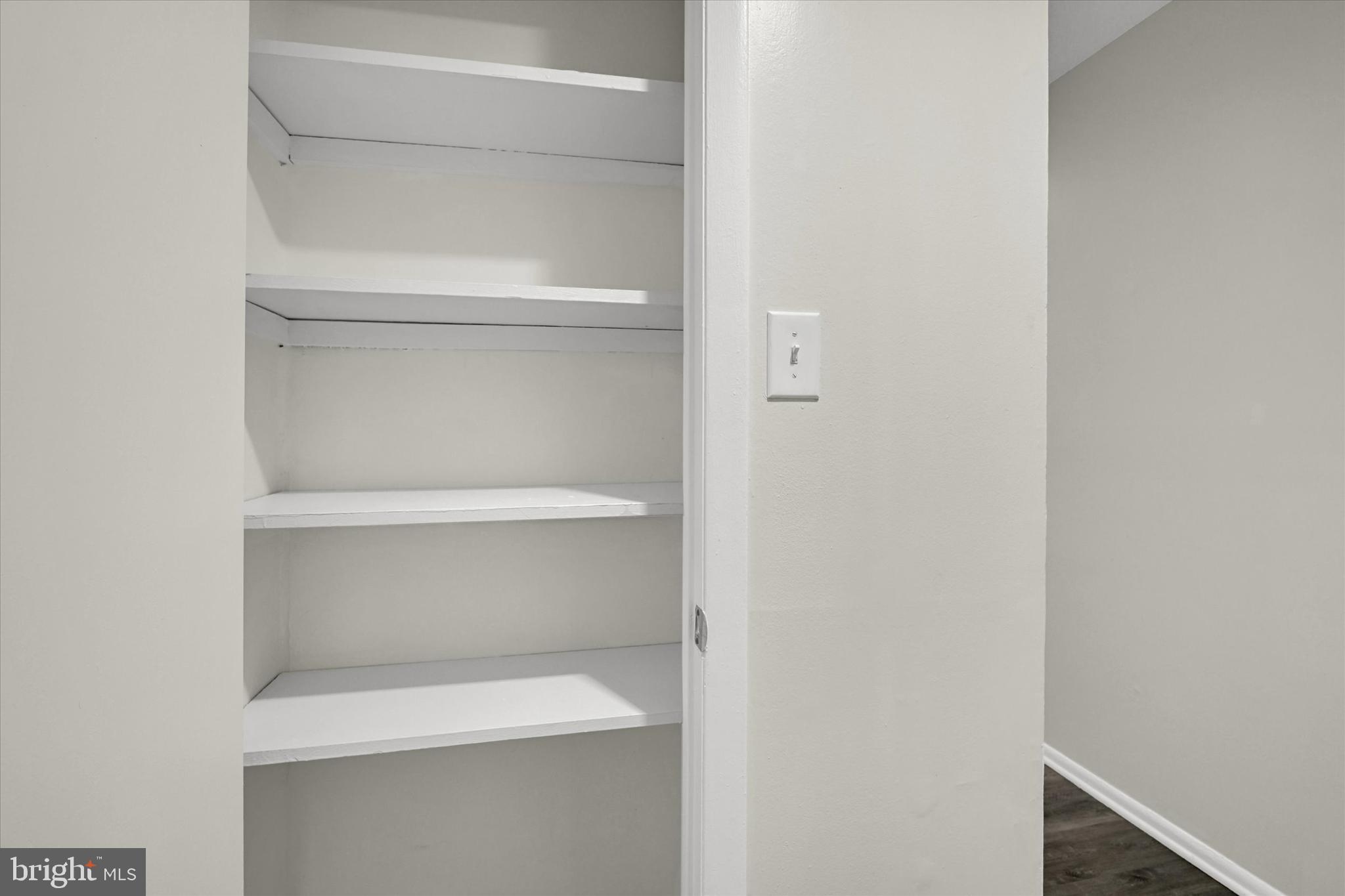 SWANN HILL CONDOMINIUMS - Residential