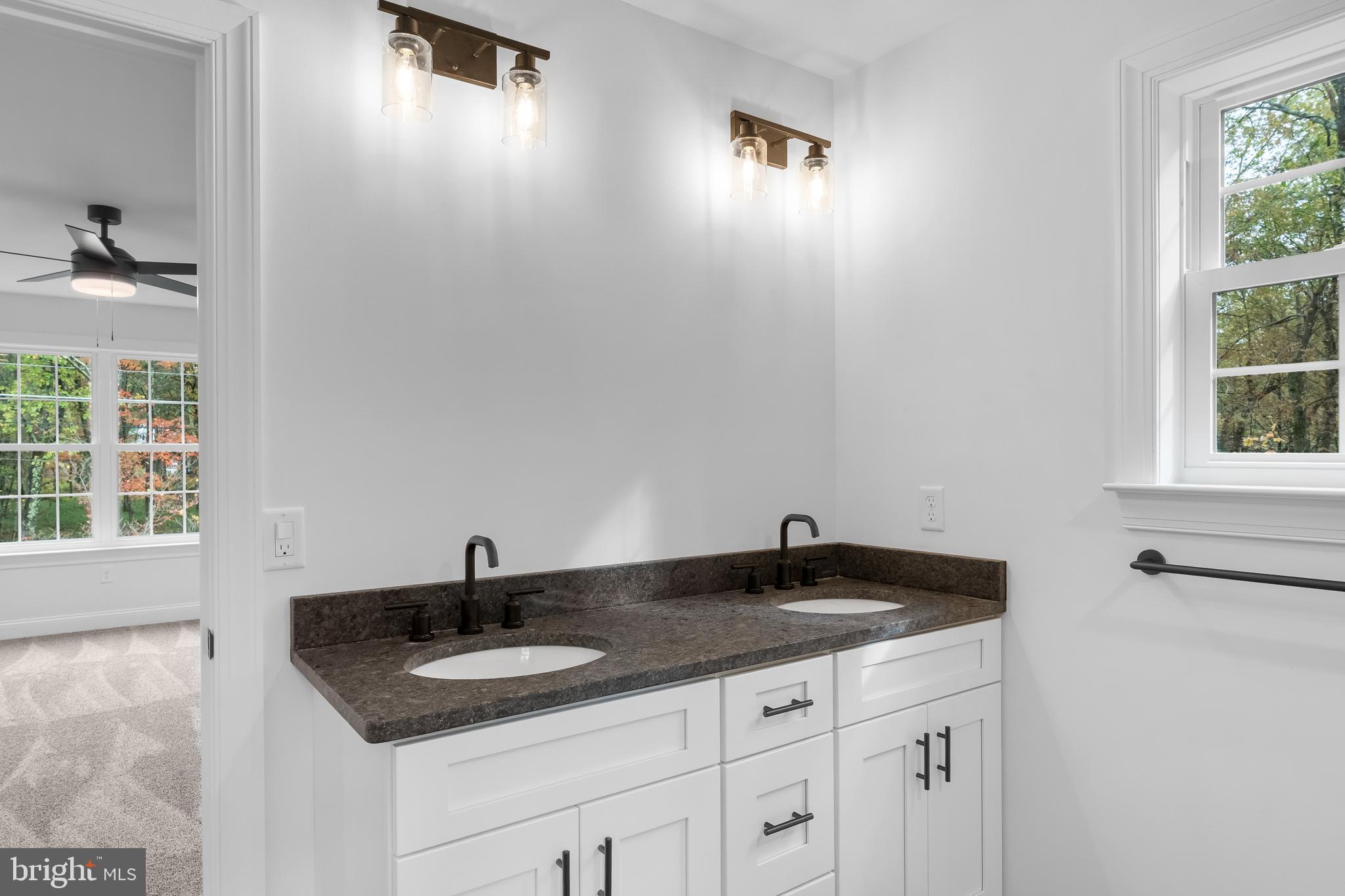 TOWAMENSING TRAILS - Residential