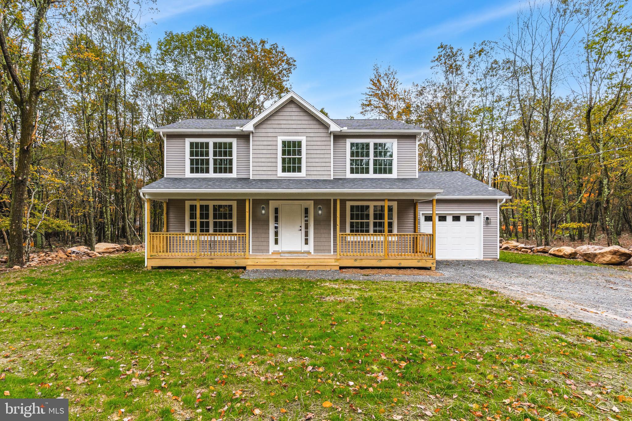 TOWAMENSING TRAILS - Residential