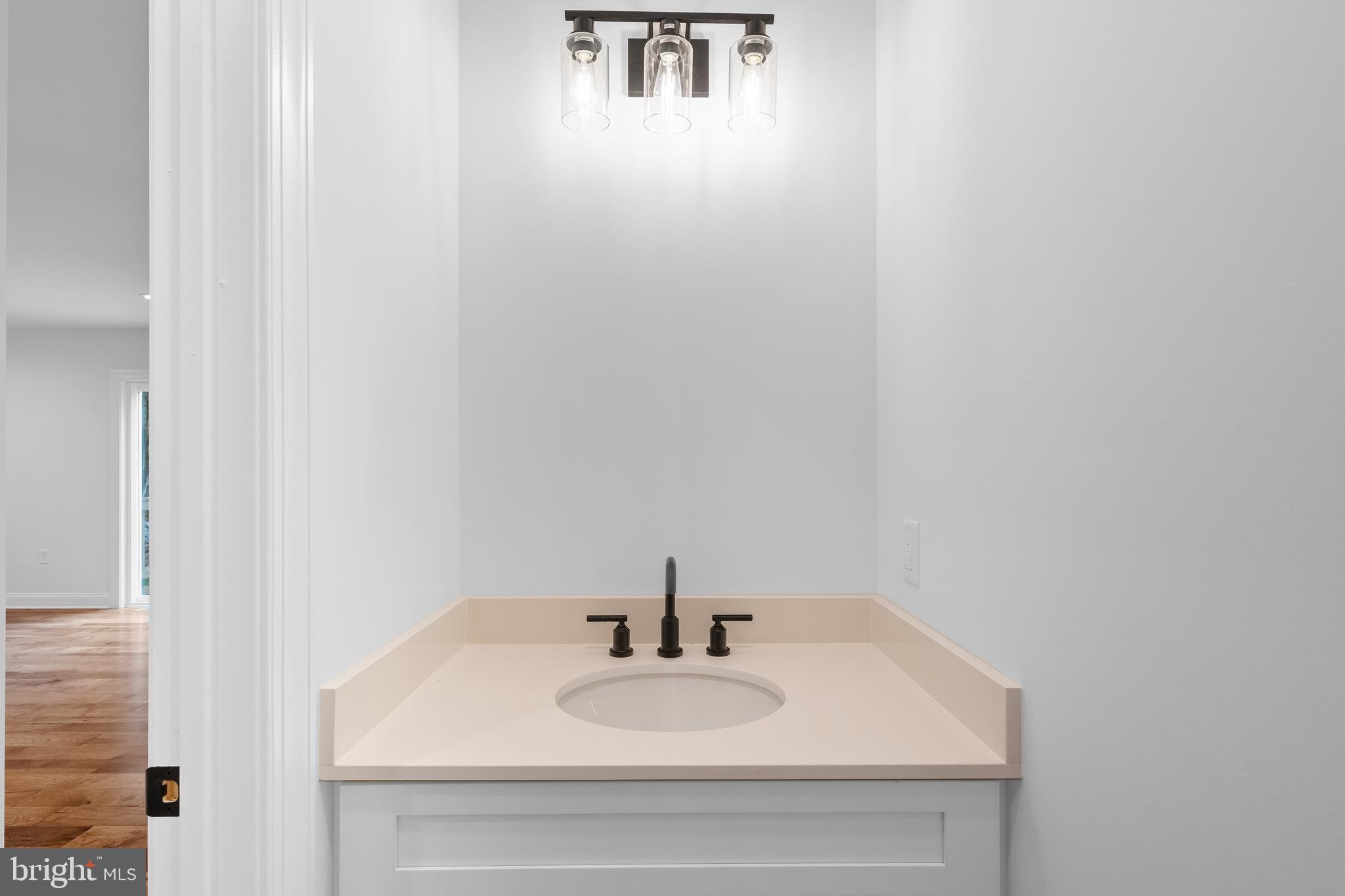 TOWAMENSING TRAILS - Residential