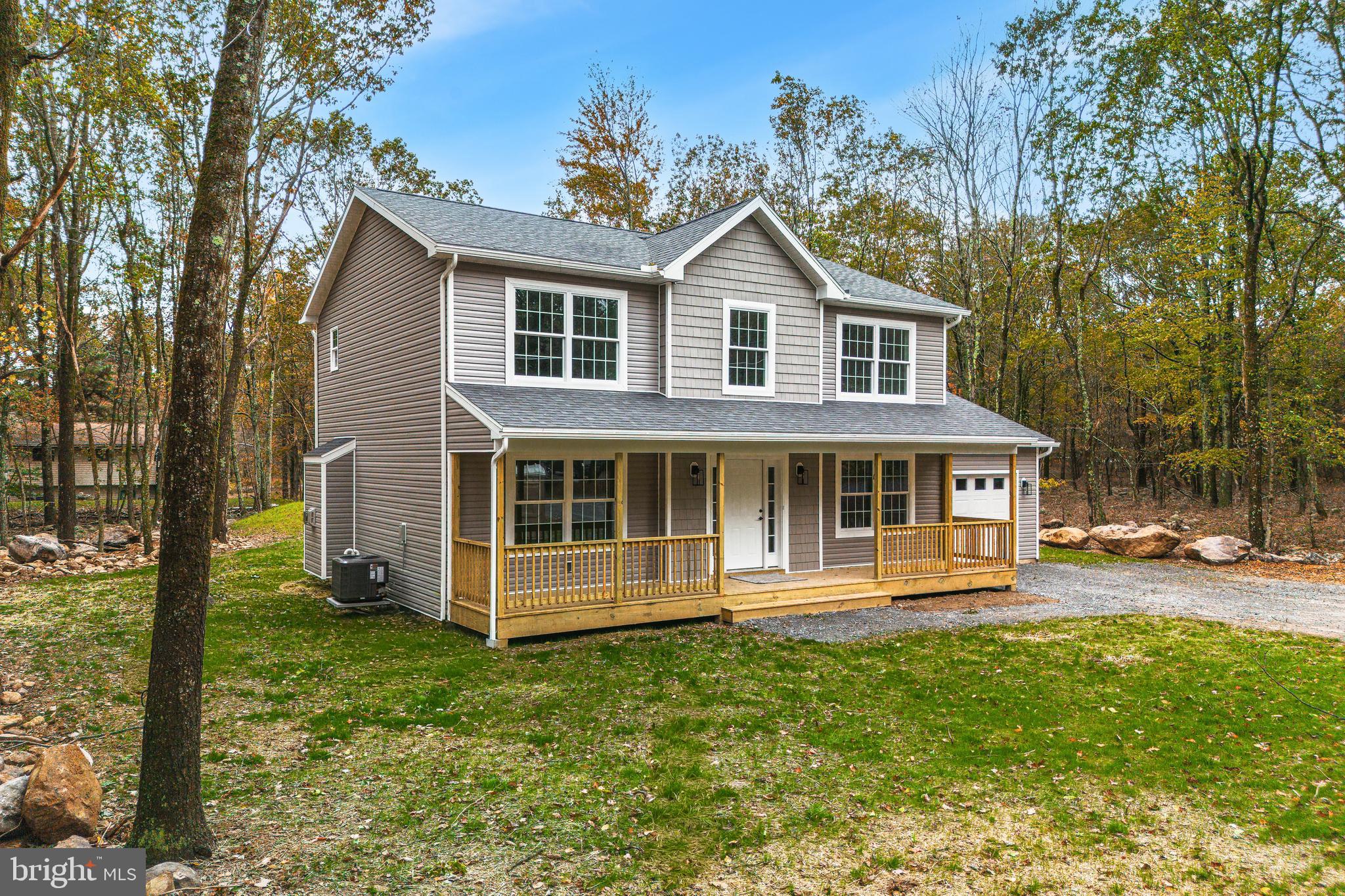 TOWAMENSING TRAILS - Residential