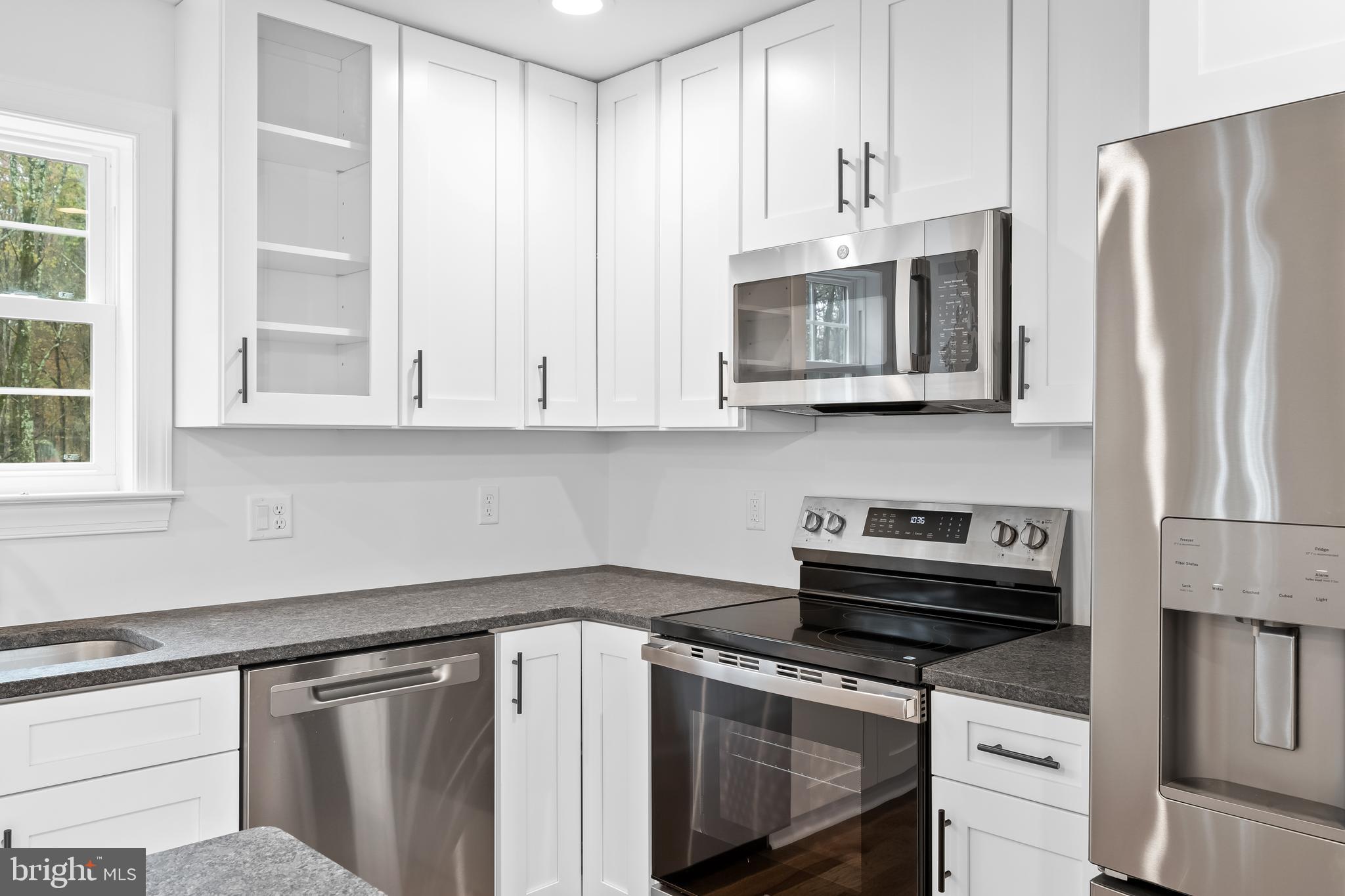 TOWAMENSING TRAILS - Residential