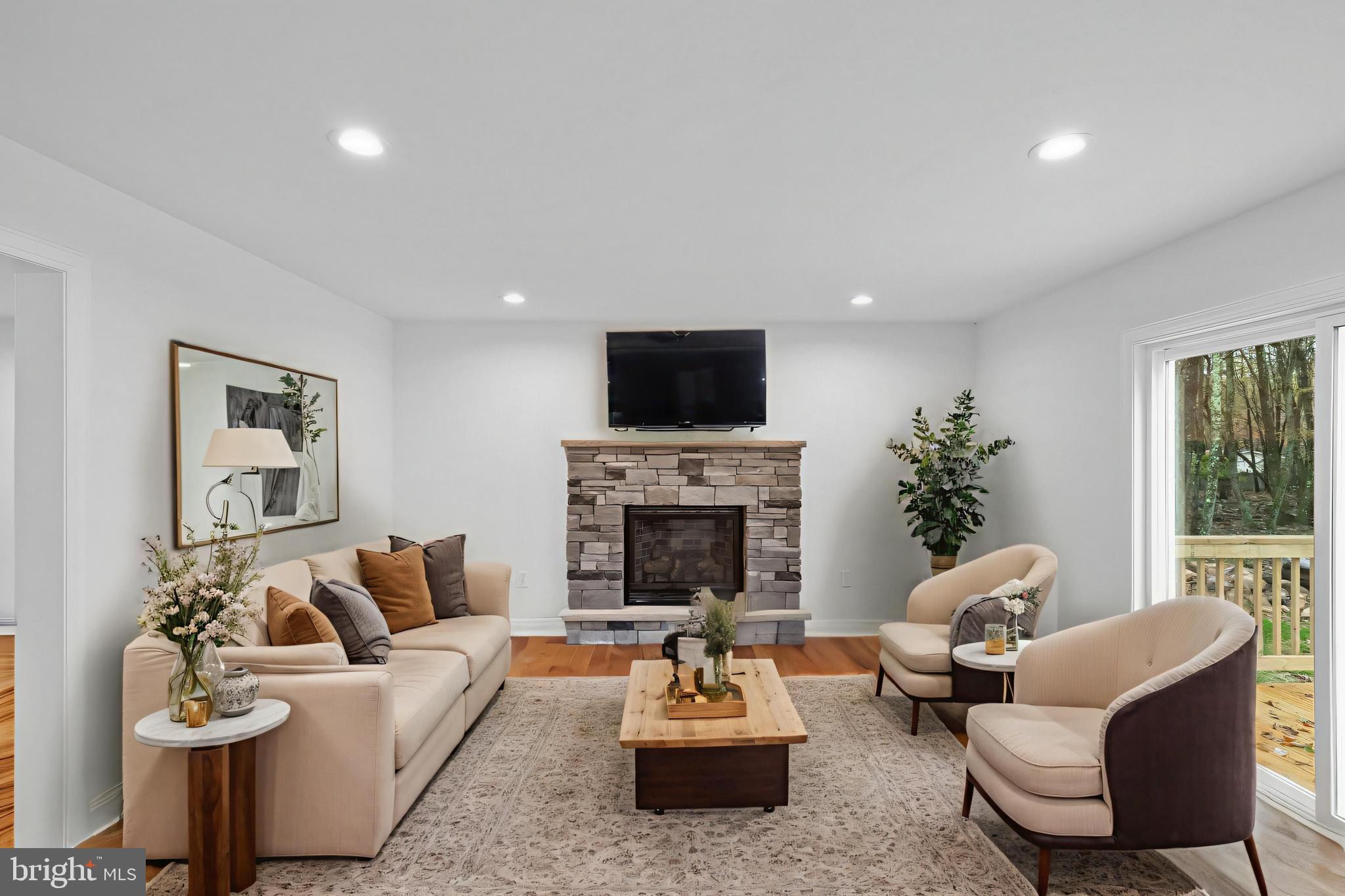 TOWAMENSING TRAILS - Residential