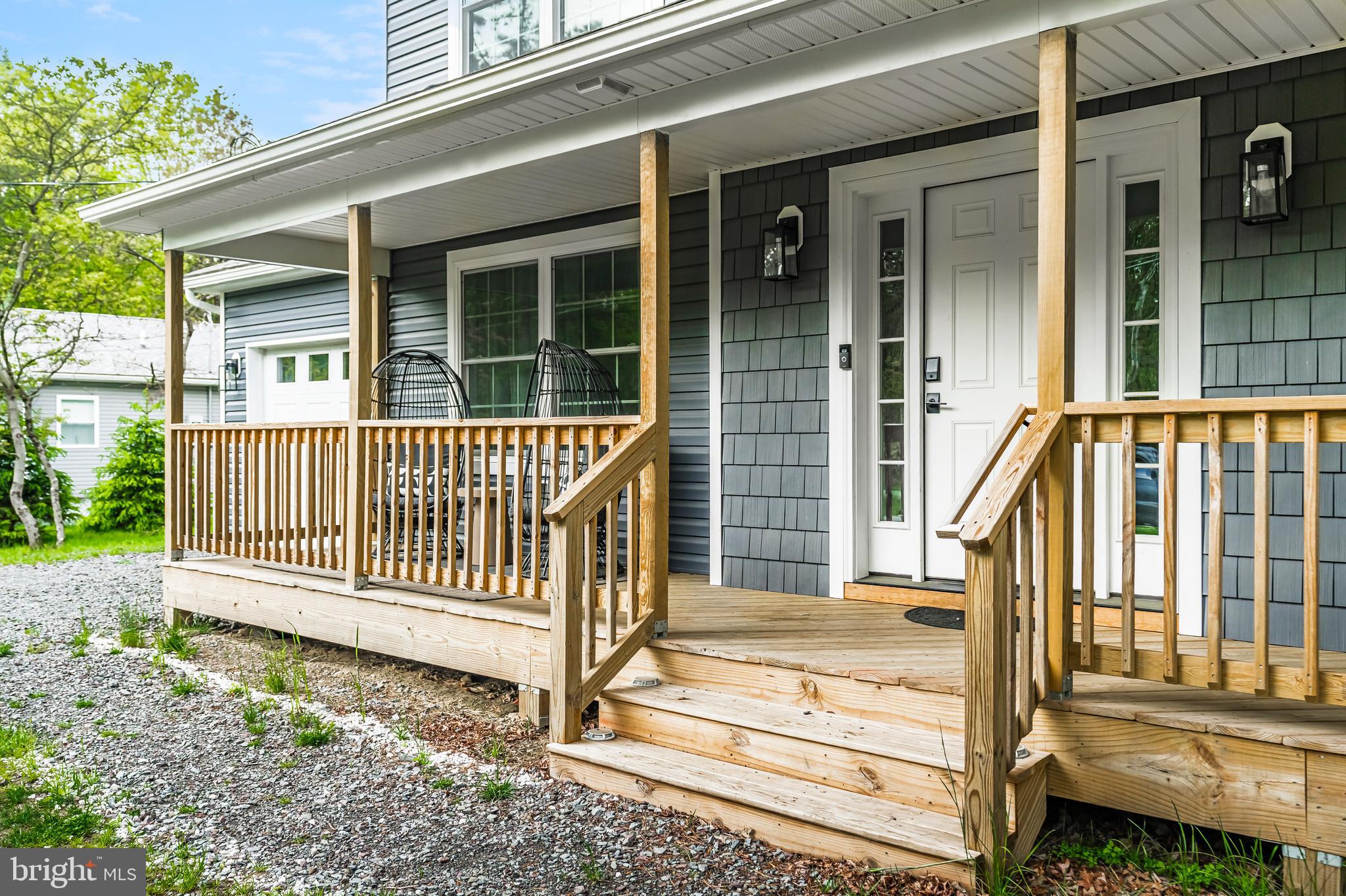 192 PETRARCH TRAIL