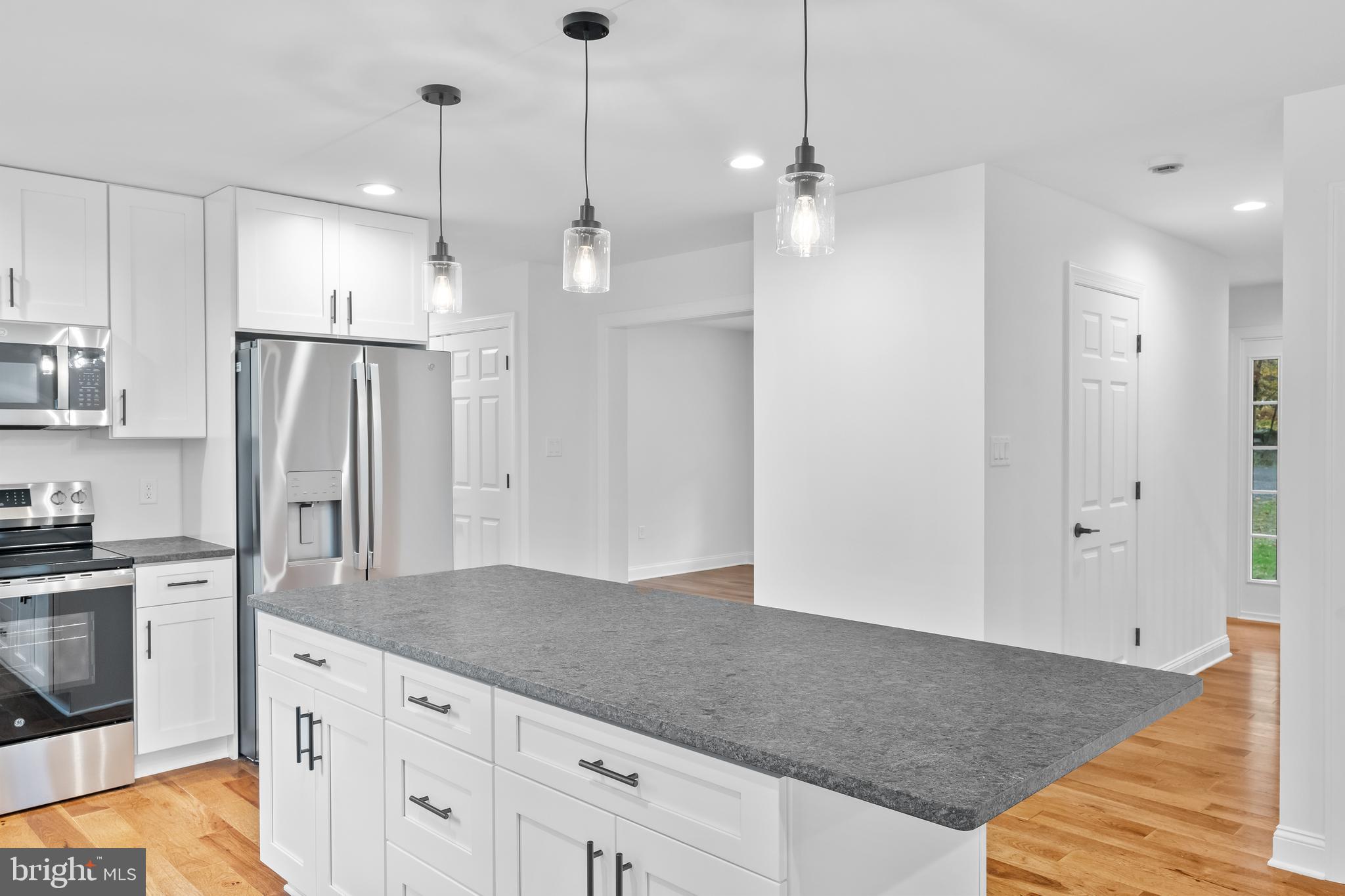 TOWAMENSING TRAILS - Residential