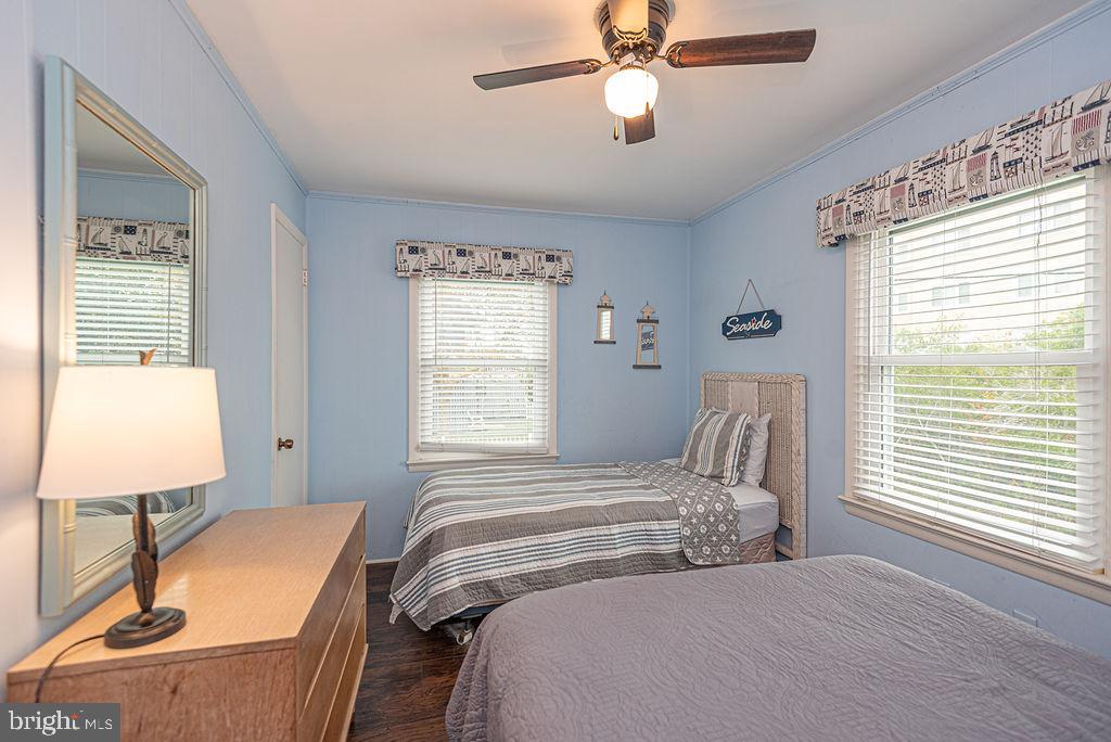 OCEANBAY CITY - Residential Income