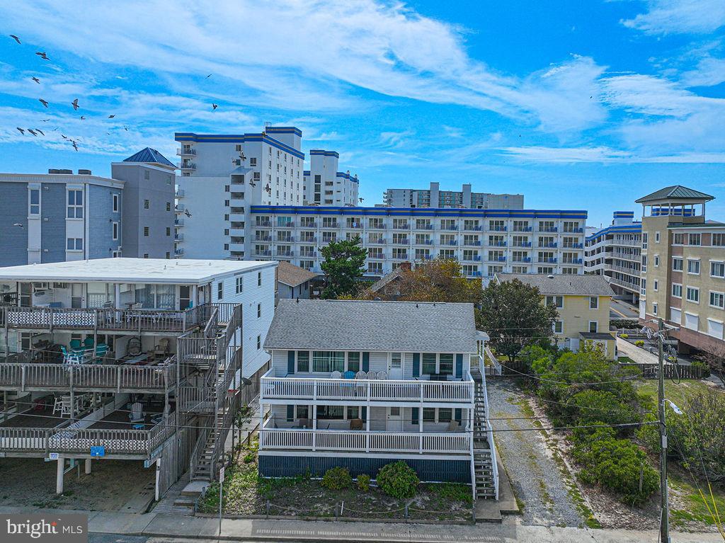 OCEANBAY CITY - Residential Income