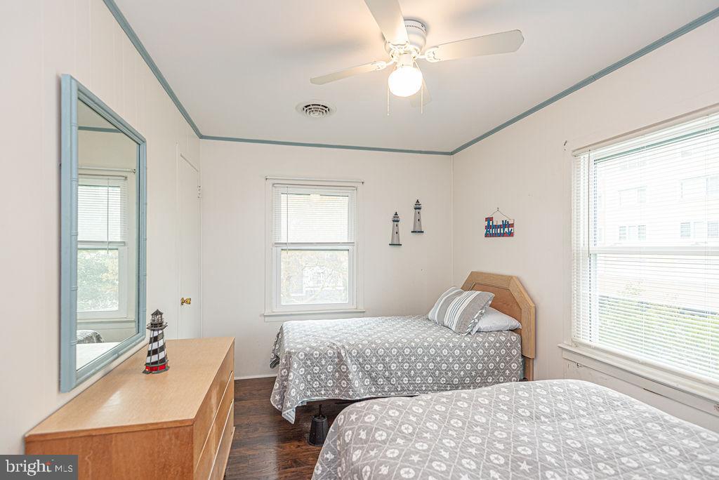 OCEANBAY CITY - Residential Income