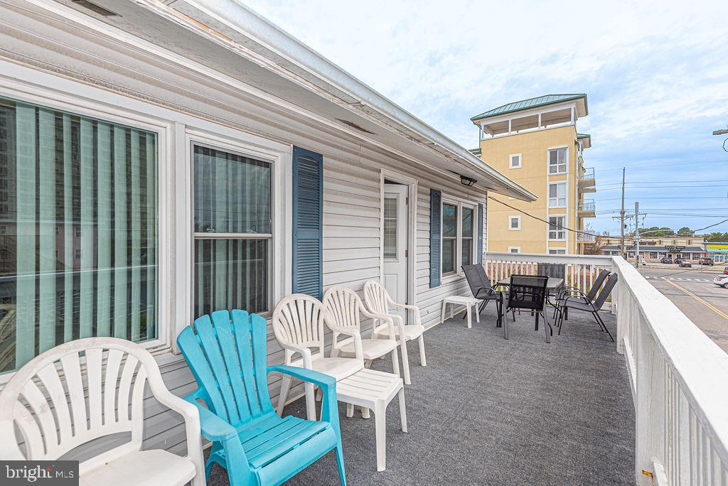 OCEANBAY CITY - Residential Income