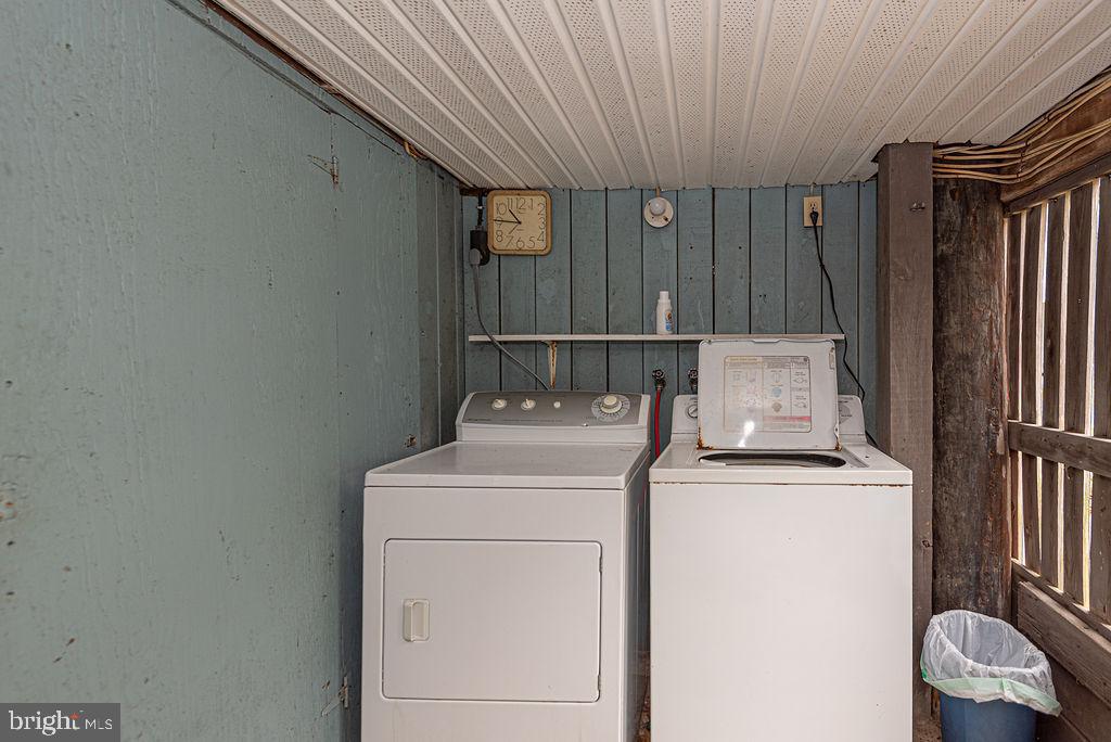 OCEANBAY CITY - Residential Income