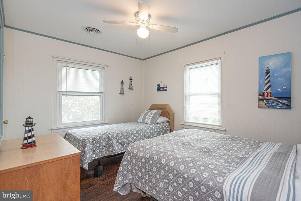 OCEANBAY CITY - Residential Income