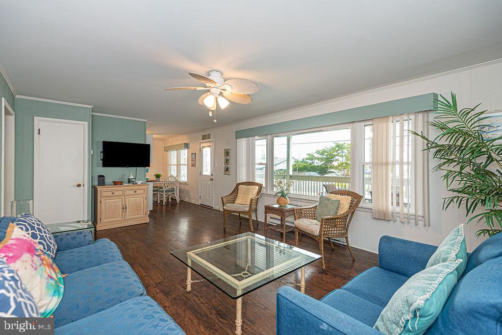 OCEANBAY CITY - Residential Income