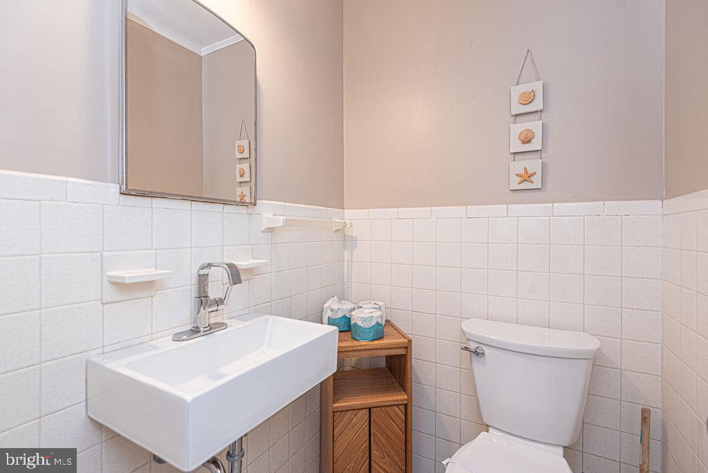 OCEANBAY CITY - Residential Income