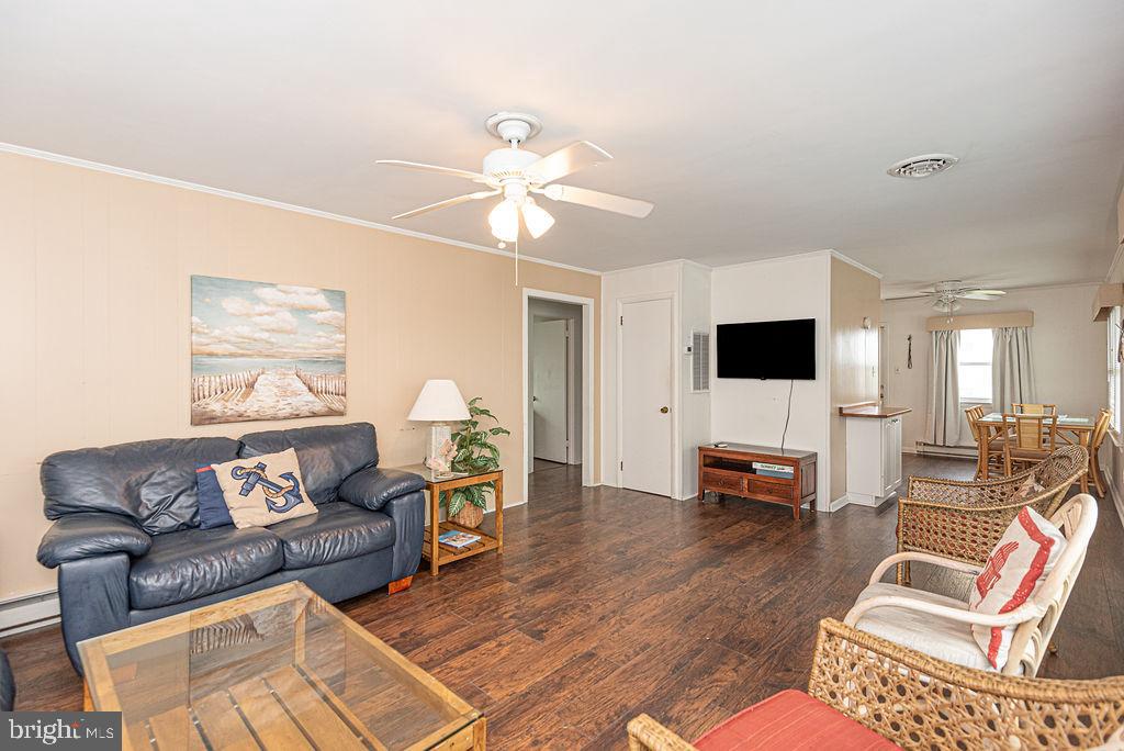 OCEANBAY CITY - Residential Income