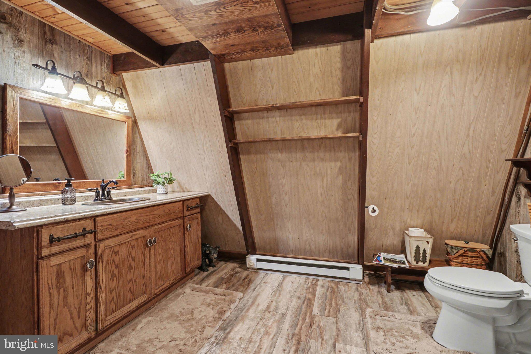 LAKE WARREN ESTATES - Residential