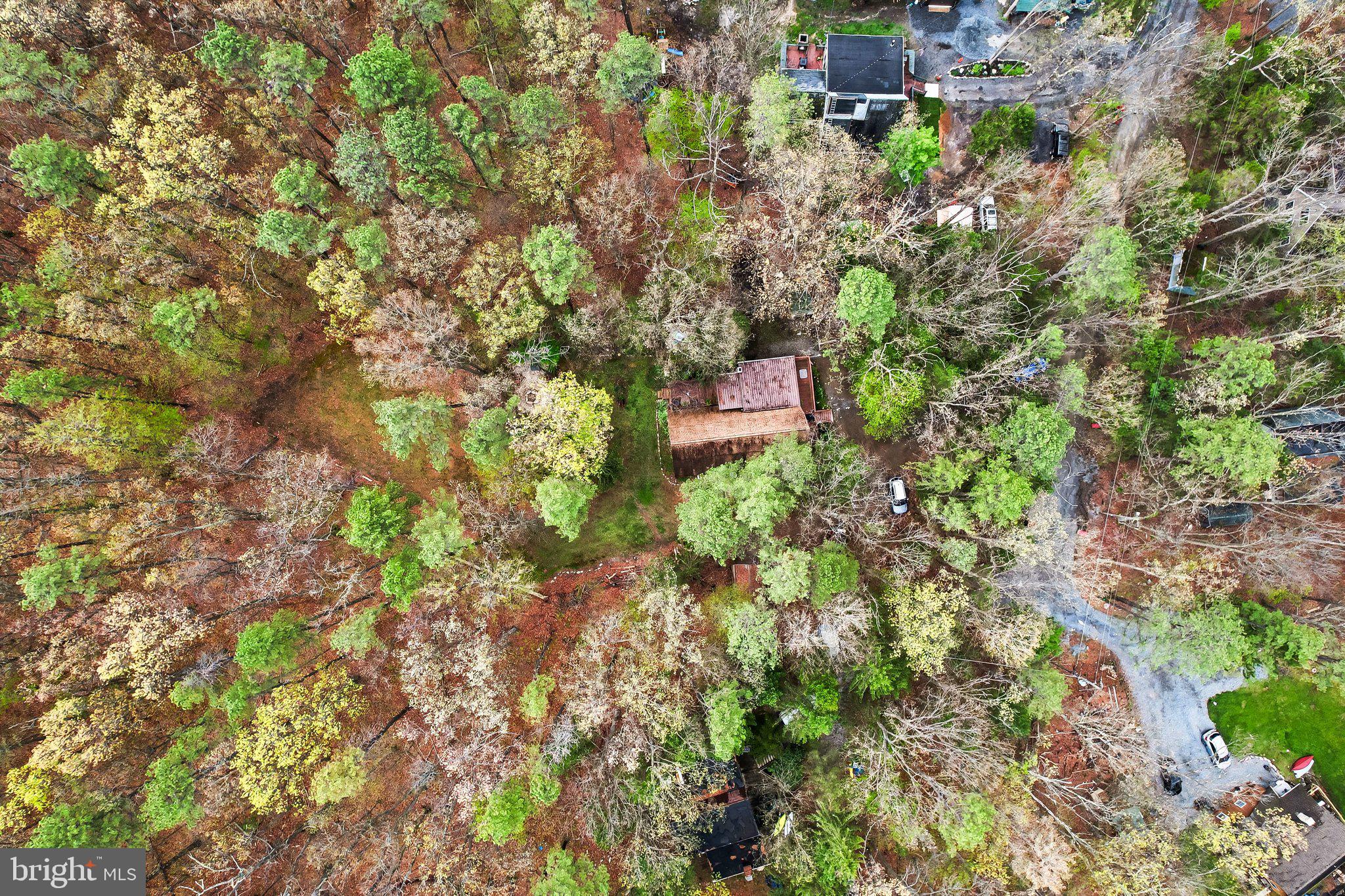 LAKE WARREN ESTATES - Residential