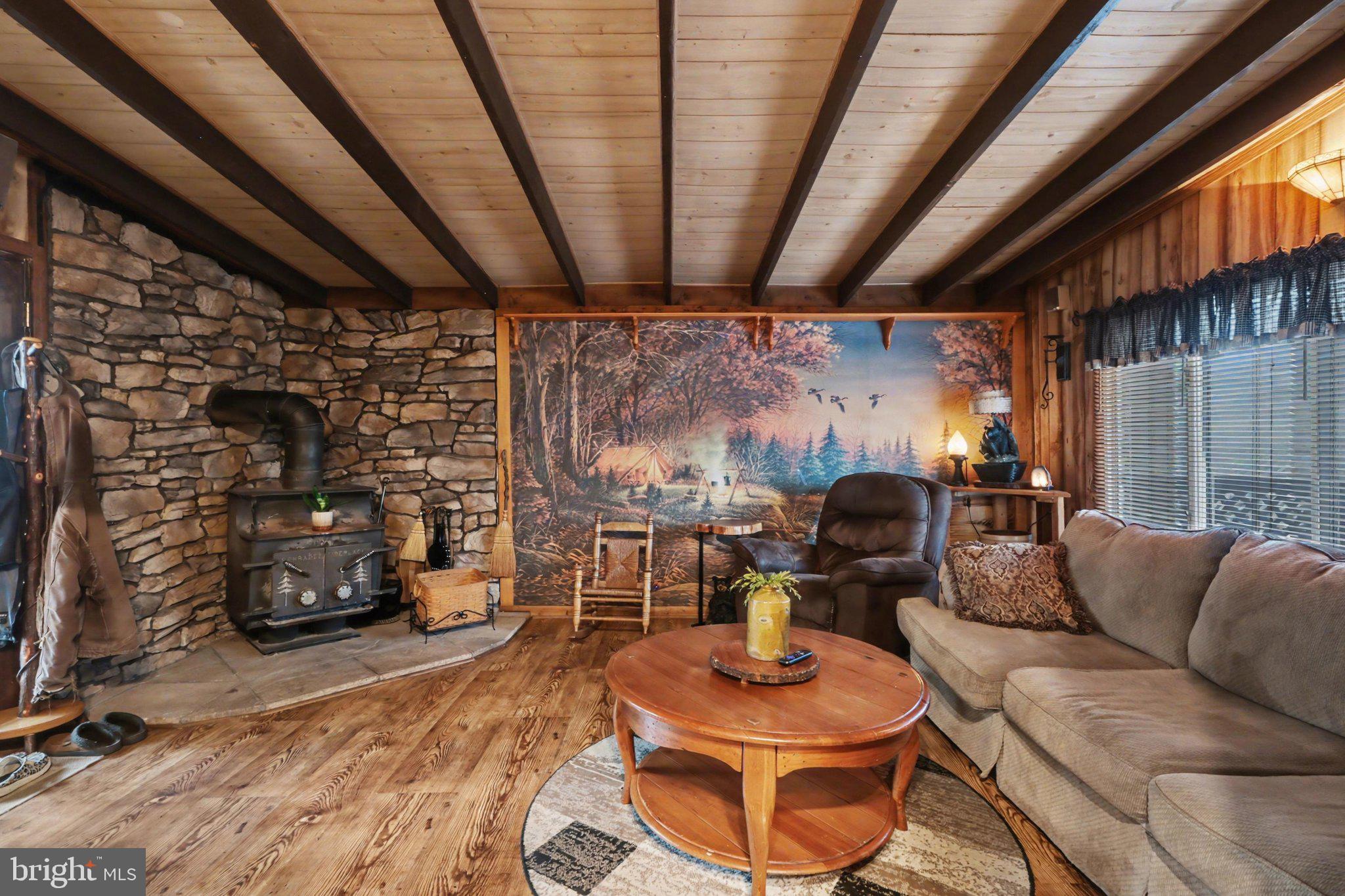 LAKE WARREN ESTATES - Residential